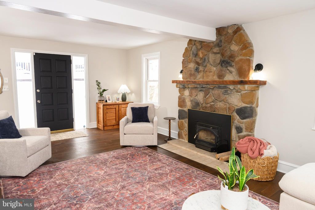 Photo of 220 Balligomingo Road, CONSHOHOCKEN, PA 19428 (MLS # PAMC2168138)