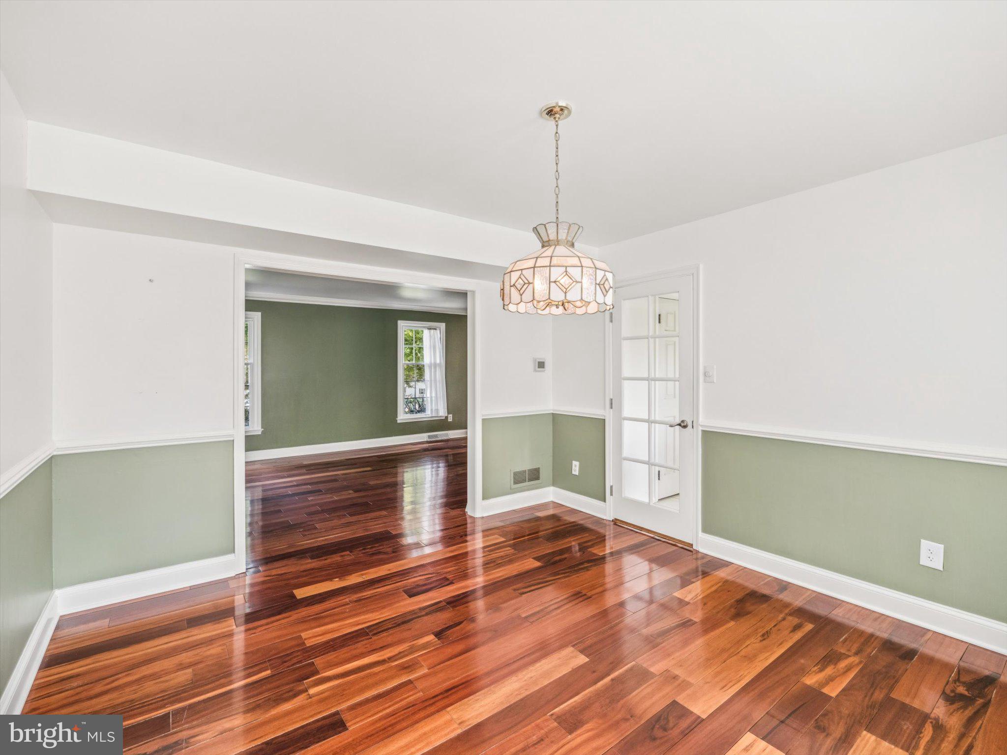 11 QUAIL RUN LANE