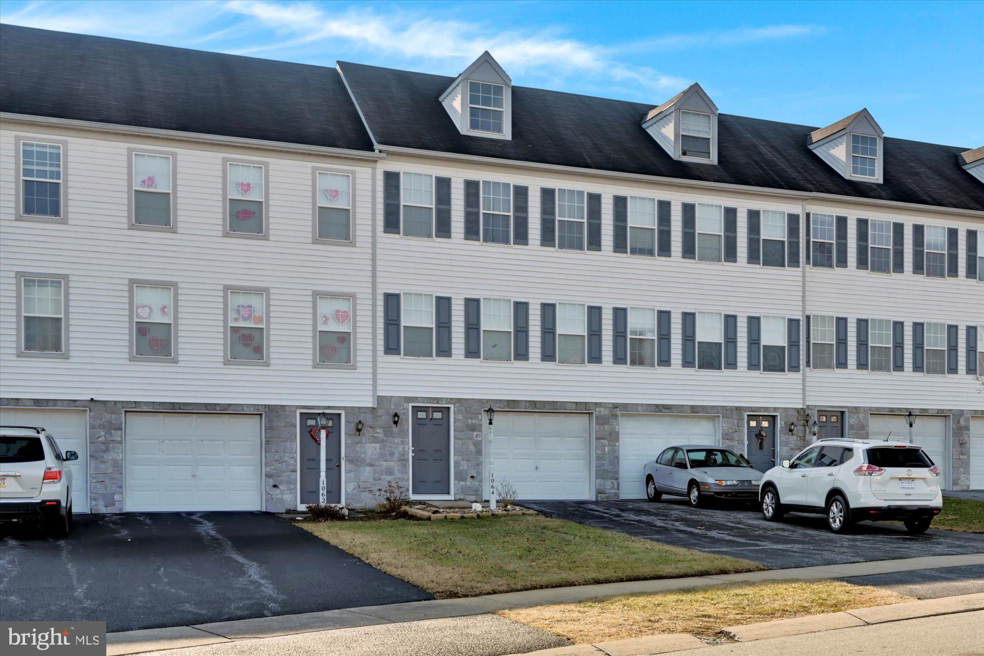 HEATHER RIDGE - Residential