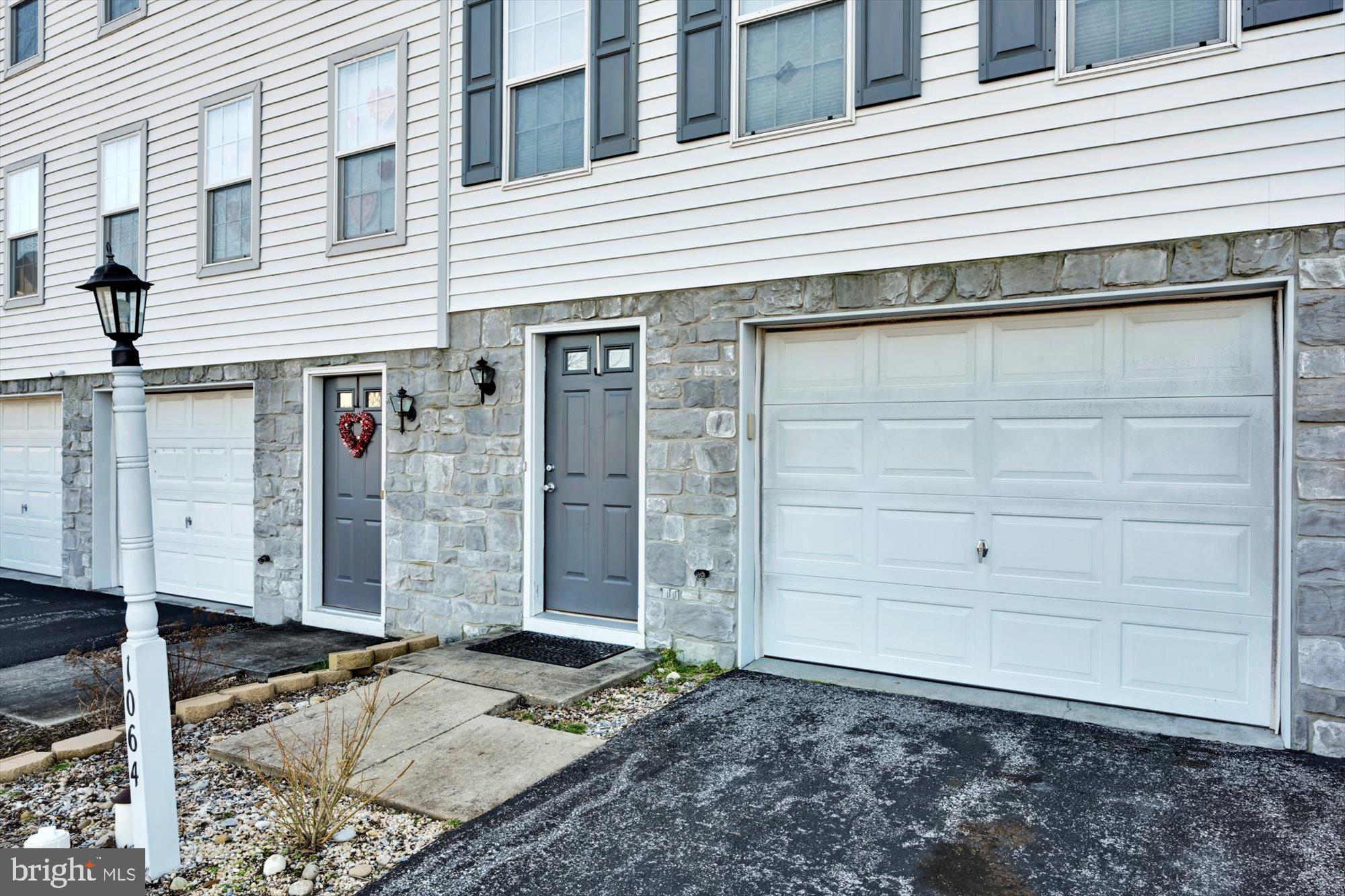 HEATHER RIDGE - Residential