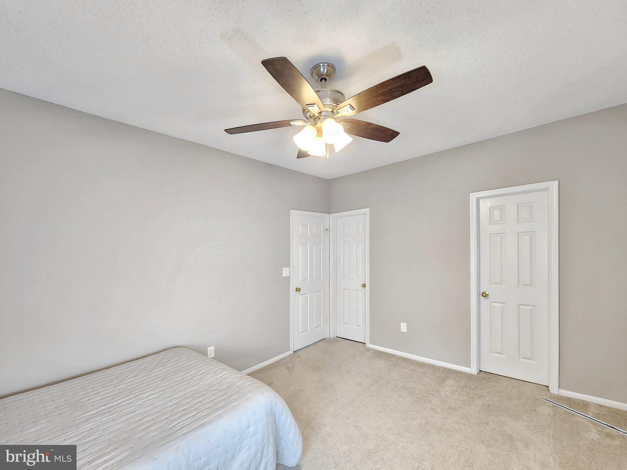 SANDERLING CONDO - Residential