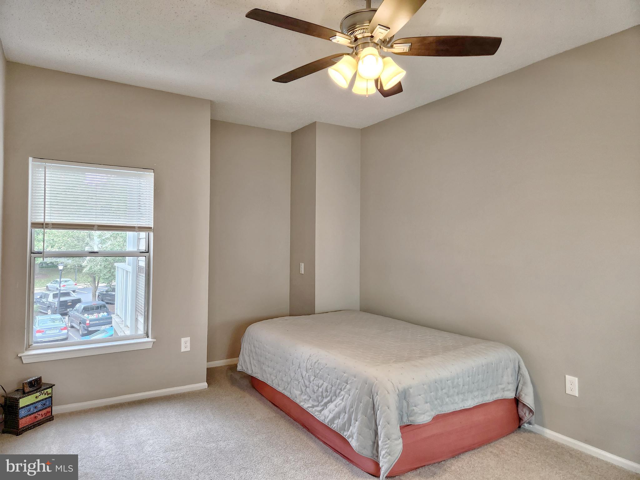 SANDERLING CONDO - Residential