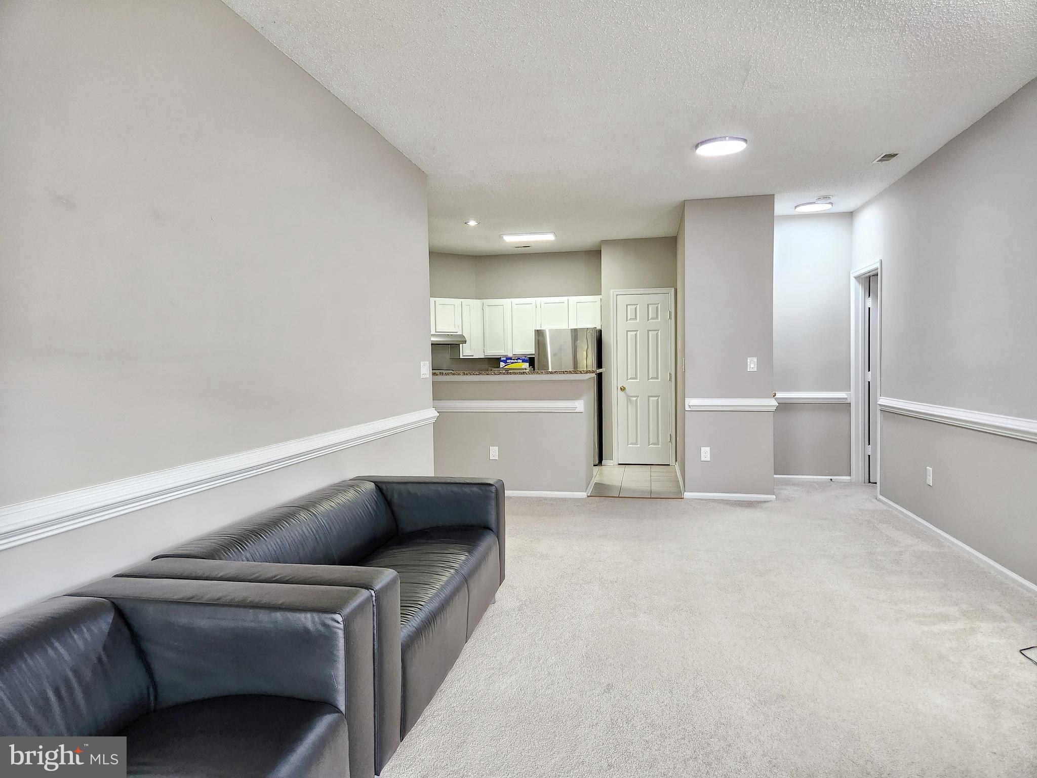 SANDERLING CONDO - Residential