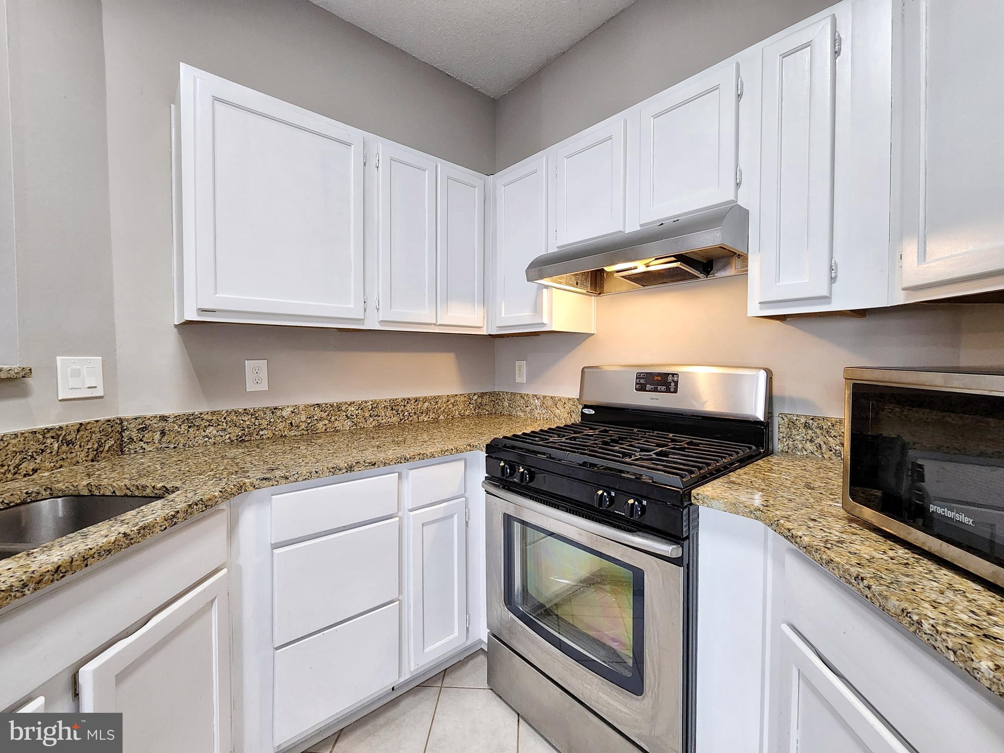 SANDERLING CONDO - Residential