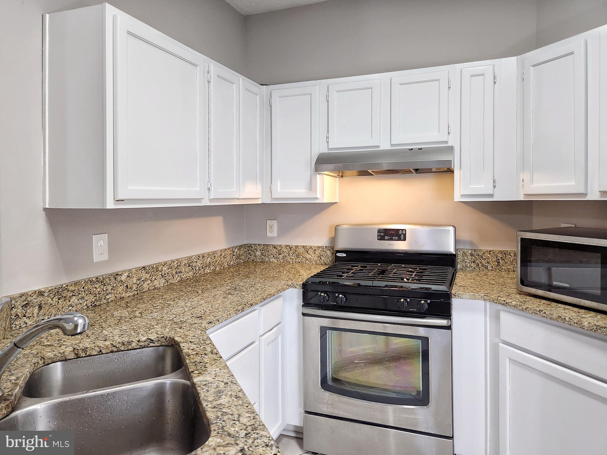 SANDERLING CONDO - Residential