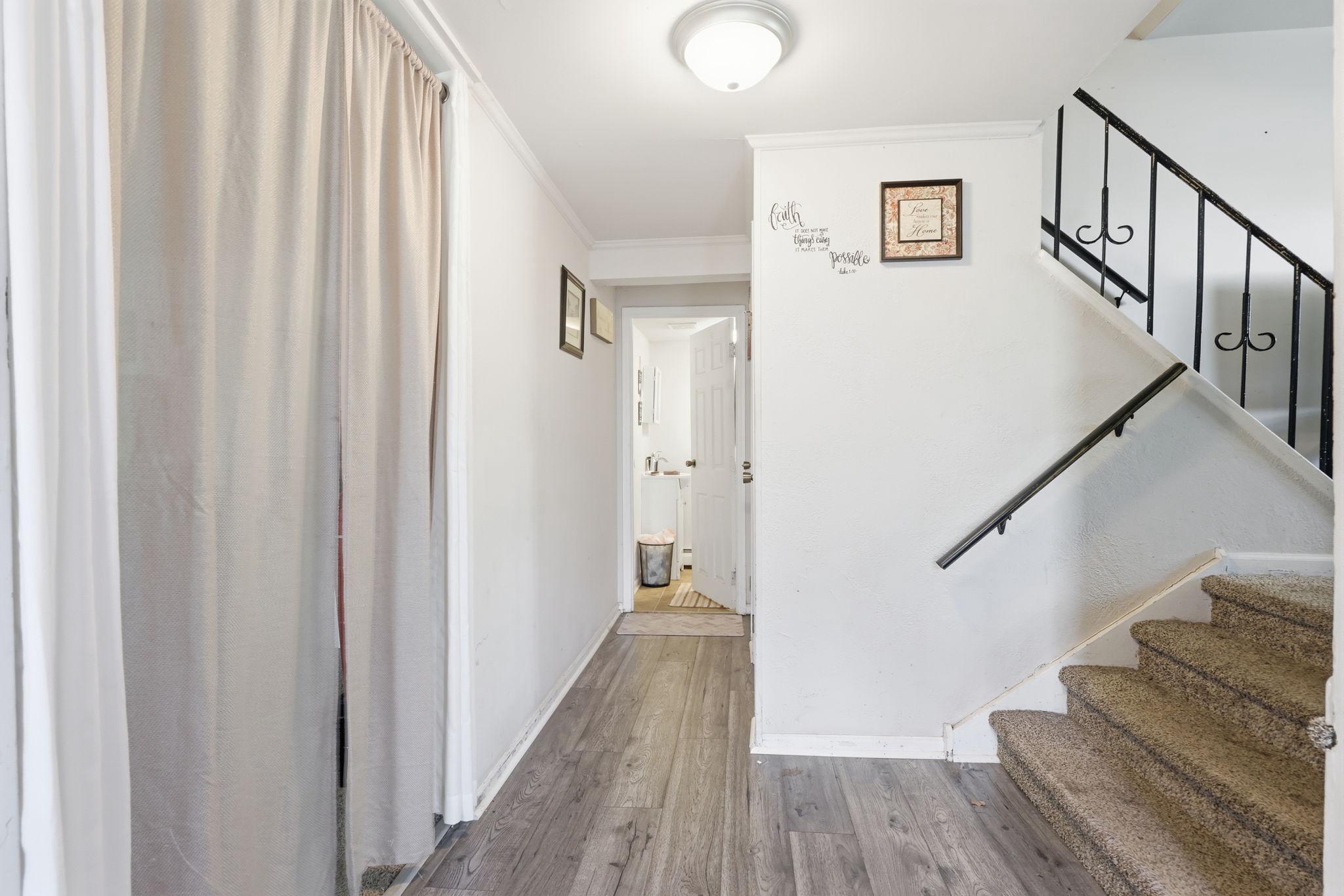 LANSDALE - Residential