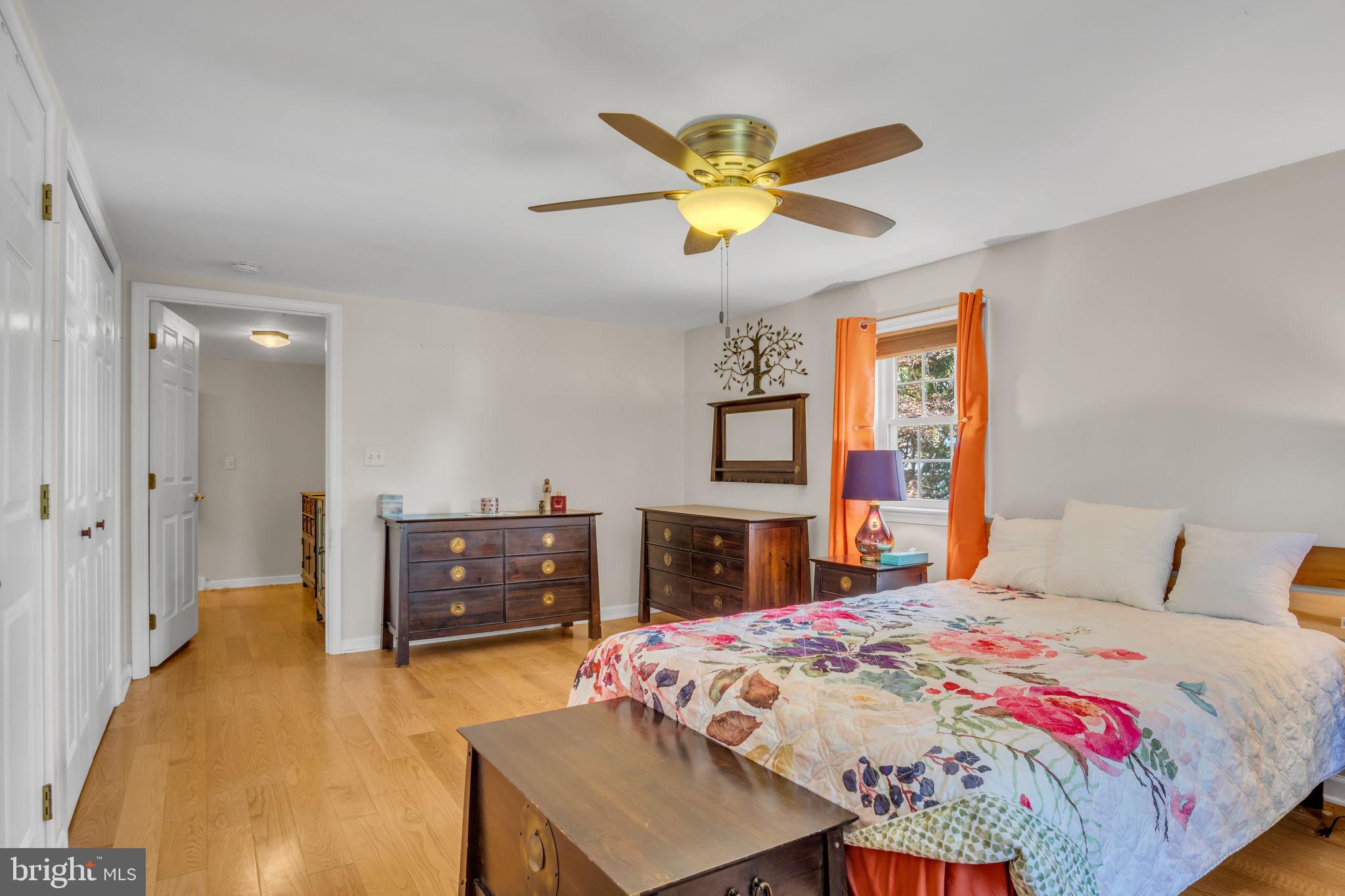 VALLEY VIEW ACRES - Residential