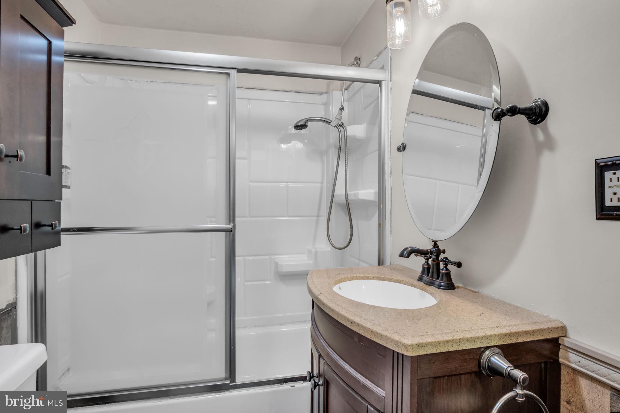 VALLEY VIEW ACRES - Residential