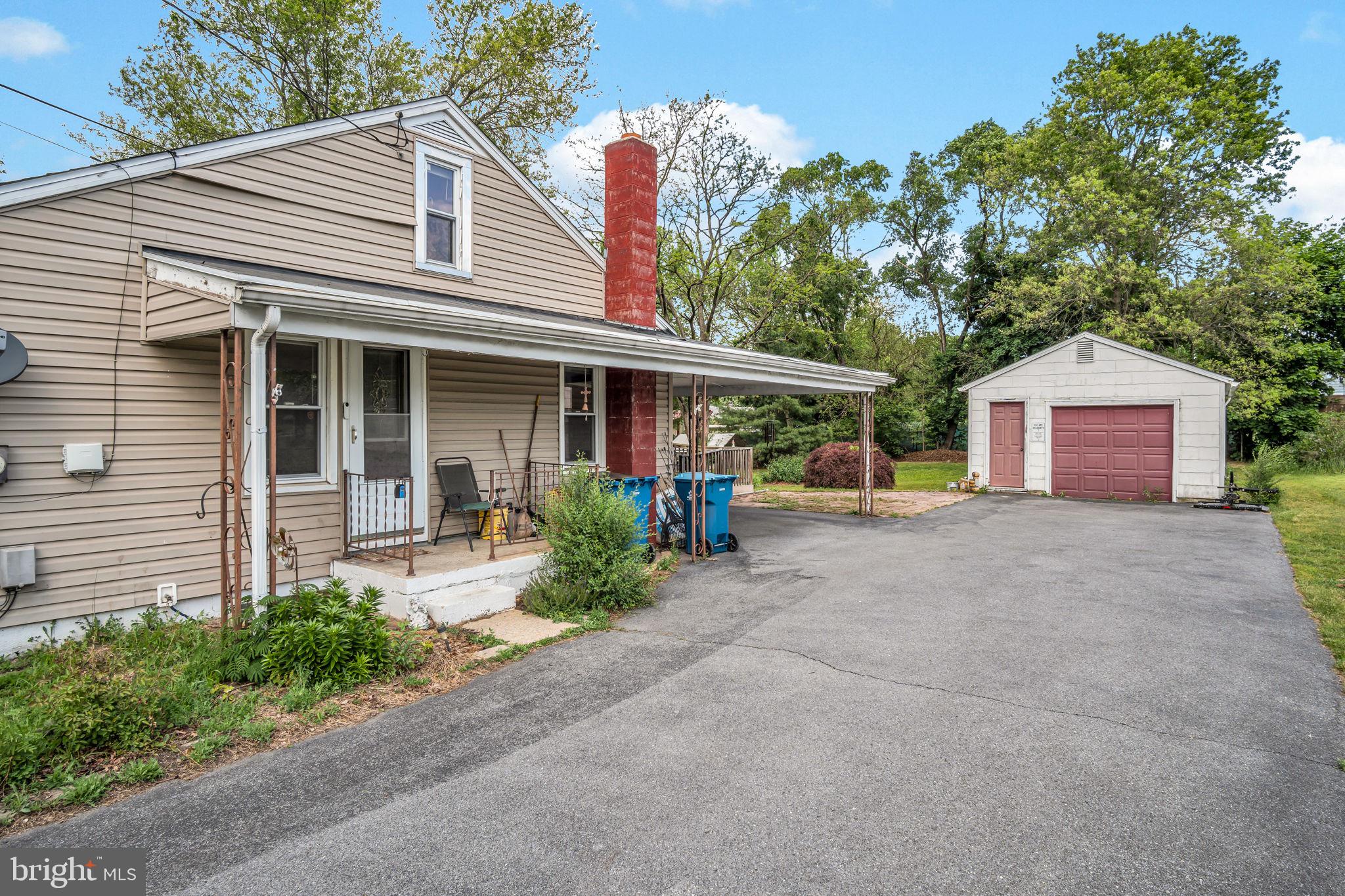 VALLEY VIEW ACRES - Residential