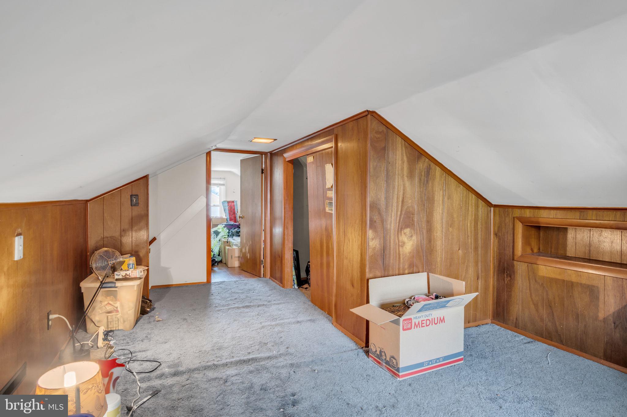 VALLEY VIEW ACRES - Residential