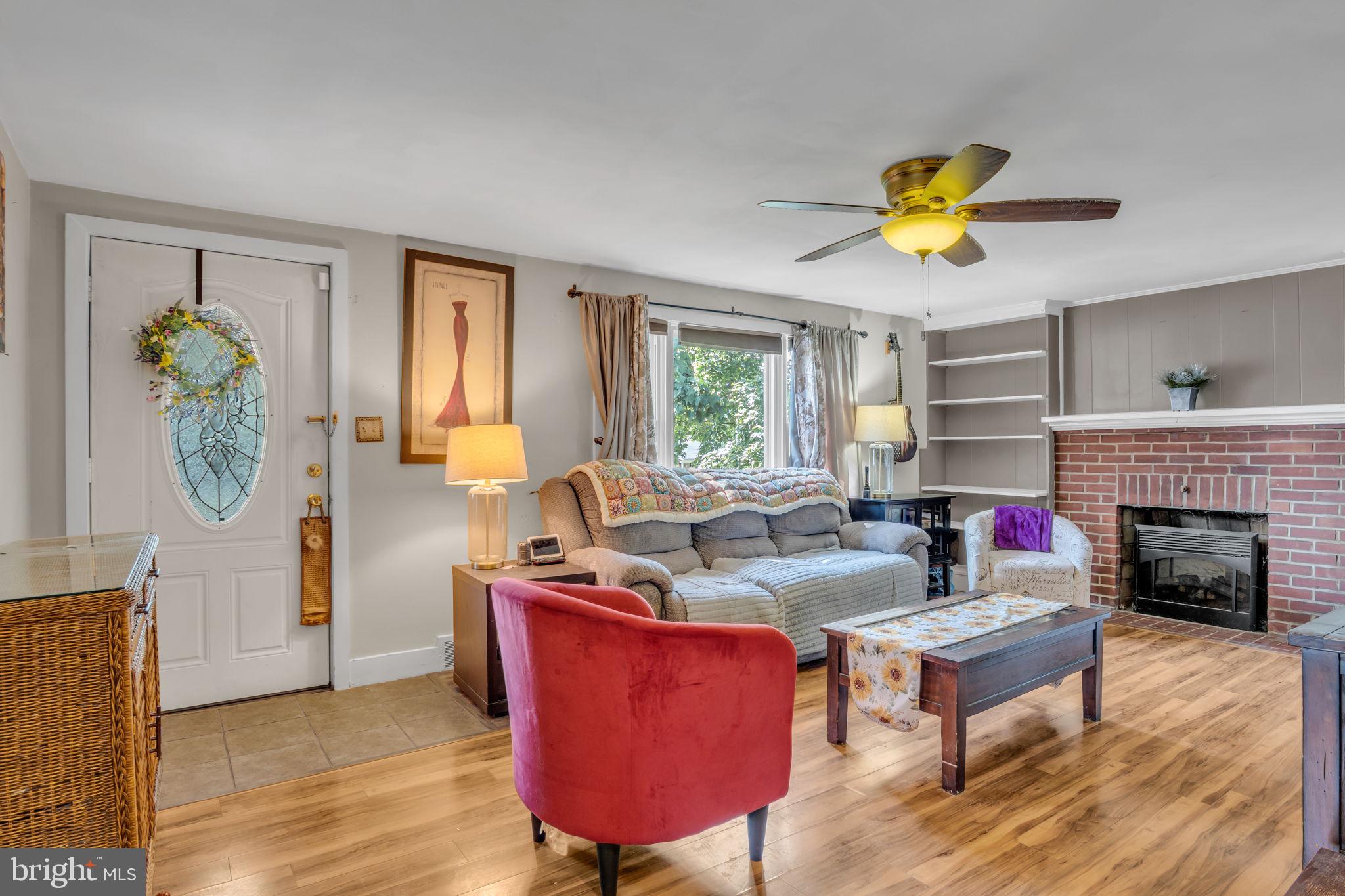 VALLEY VIEW ACRES - Residential
