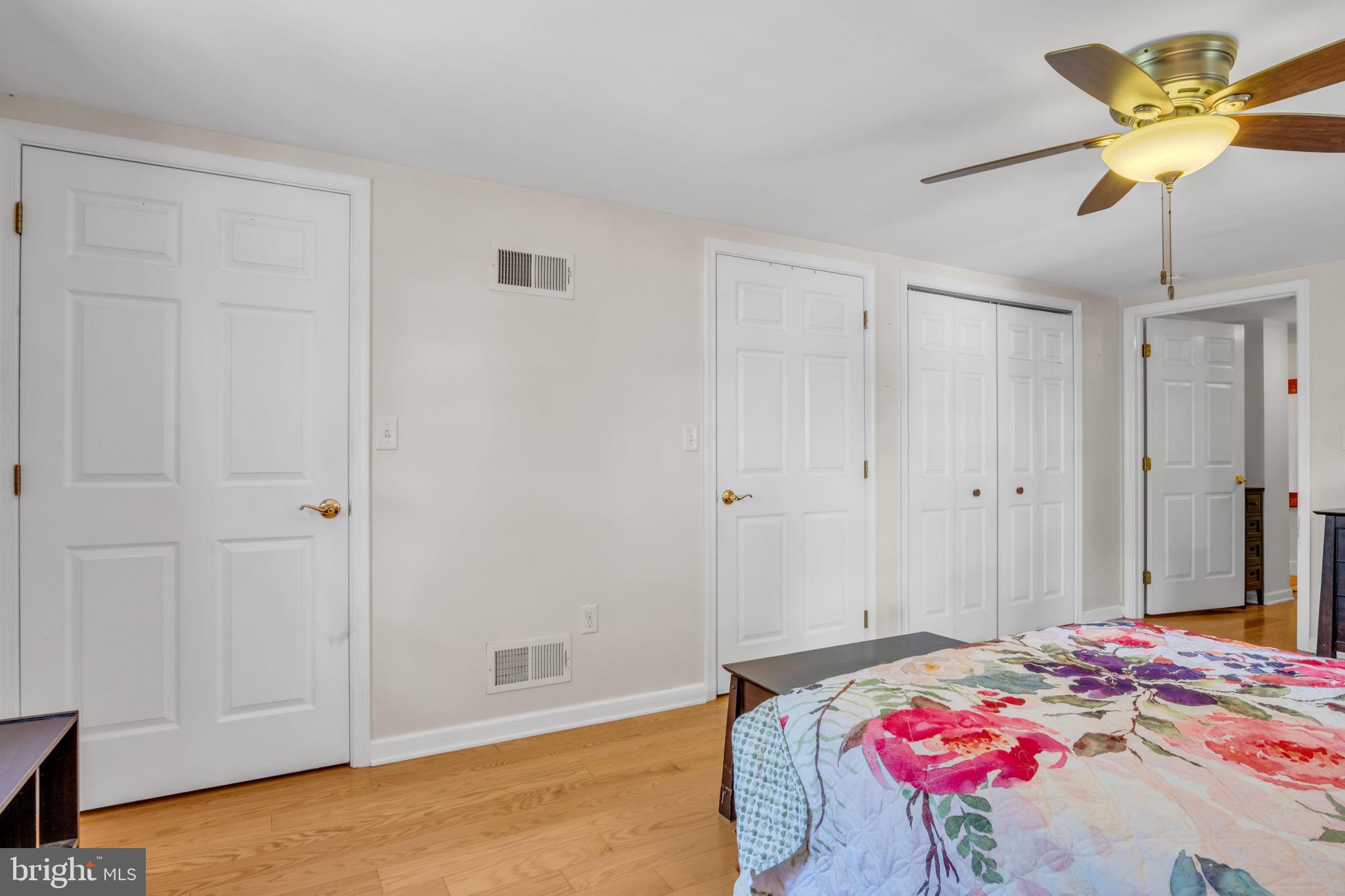 VALLEY VIEW ACRES - Residential