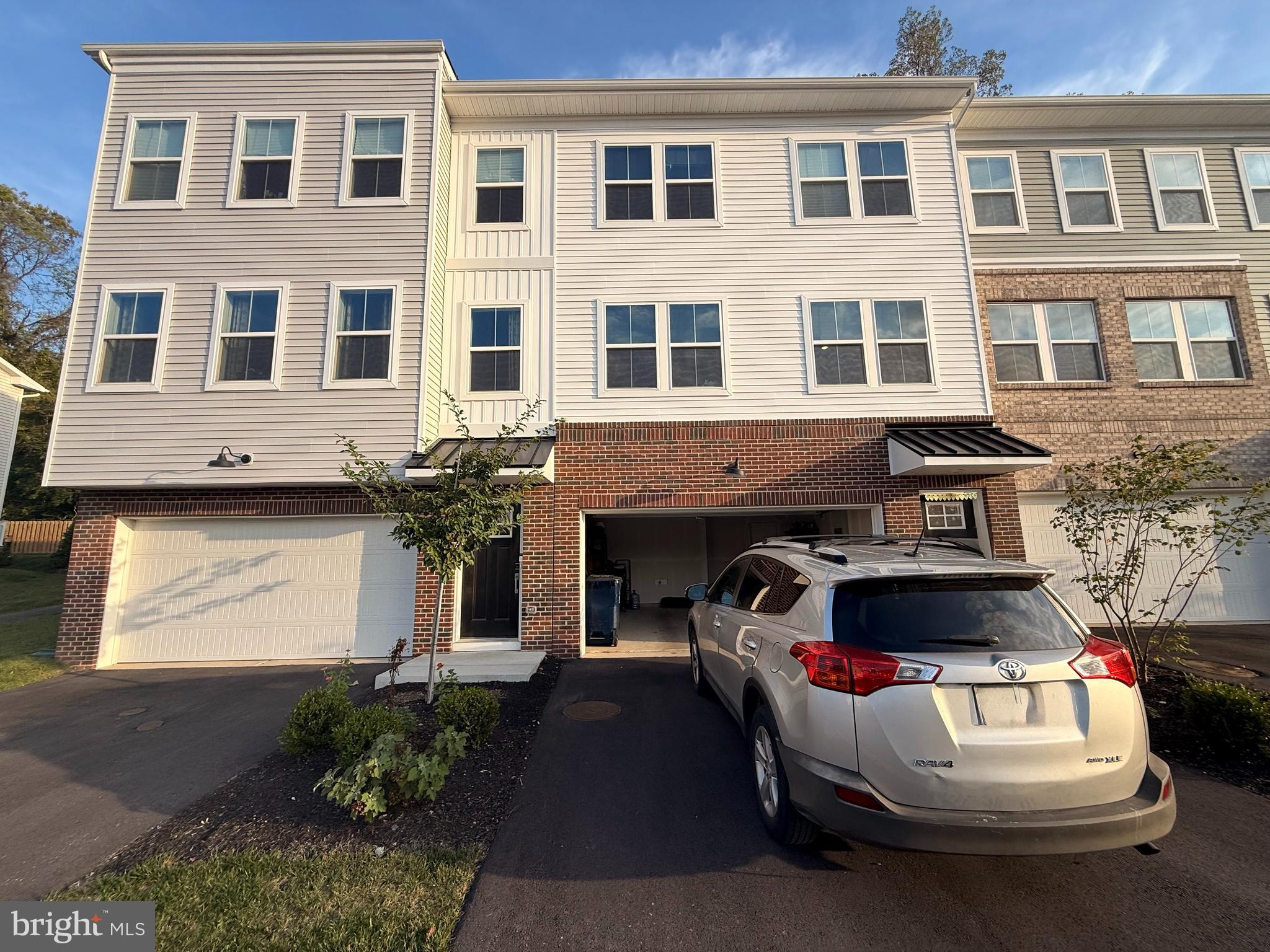 CLOVER MILL - Residential