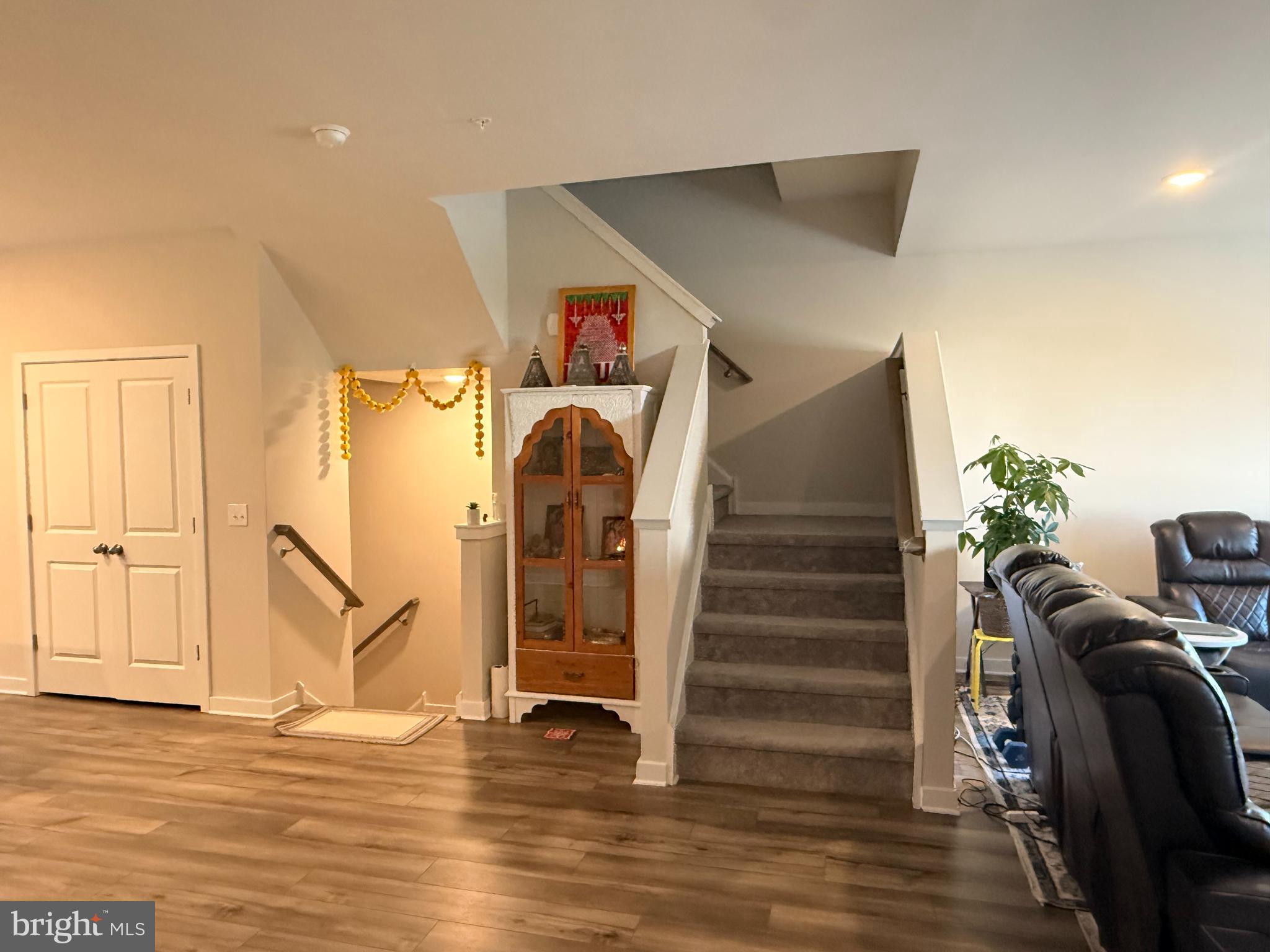 CLOVER MILL - Residential