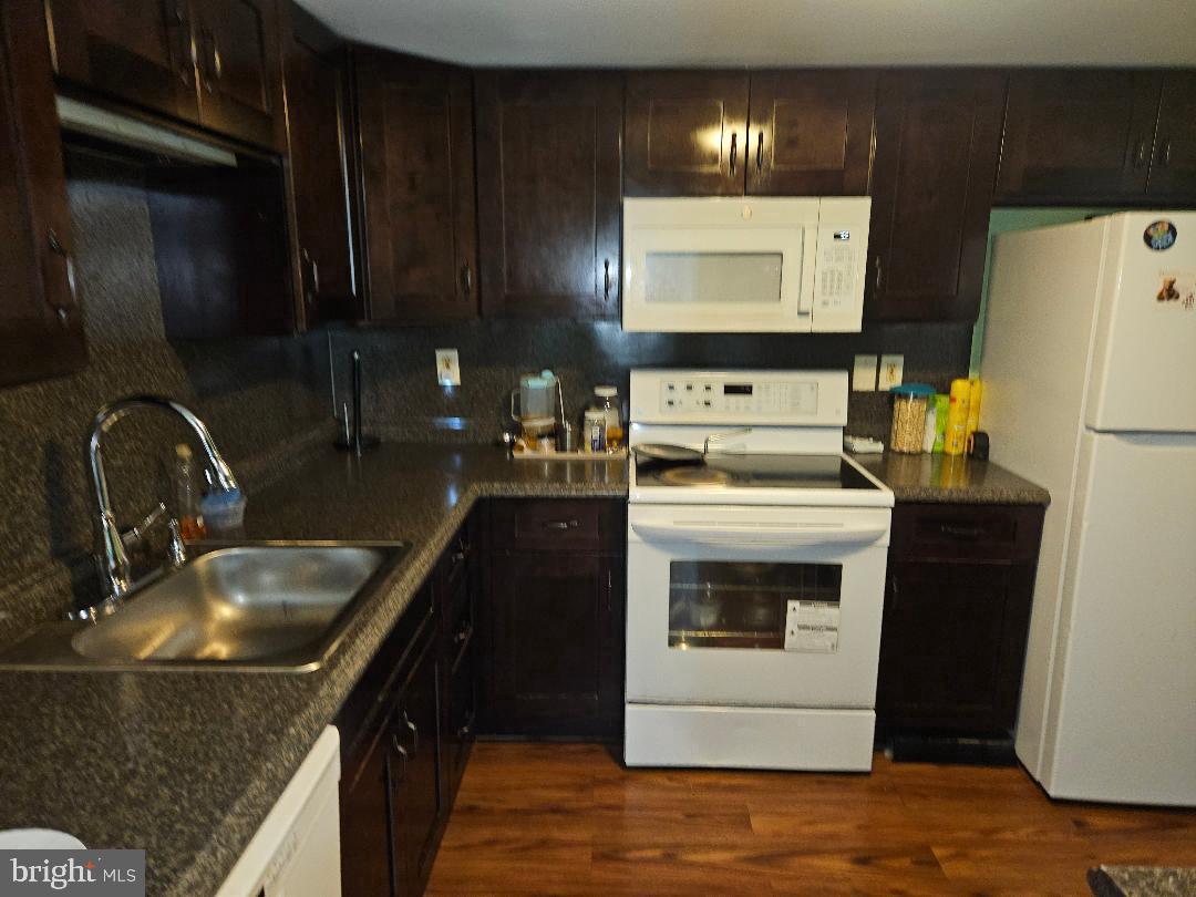 THE EAGLE - Residential