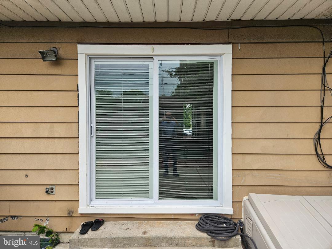 THE EAGLE - Residential