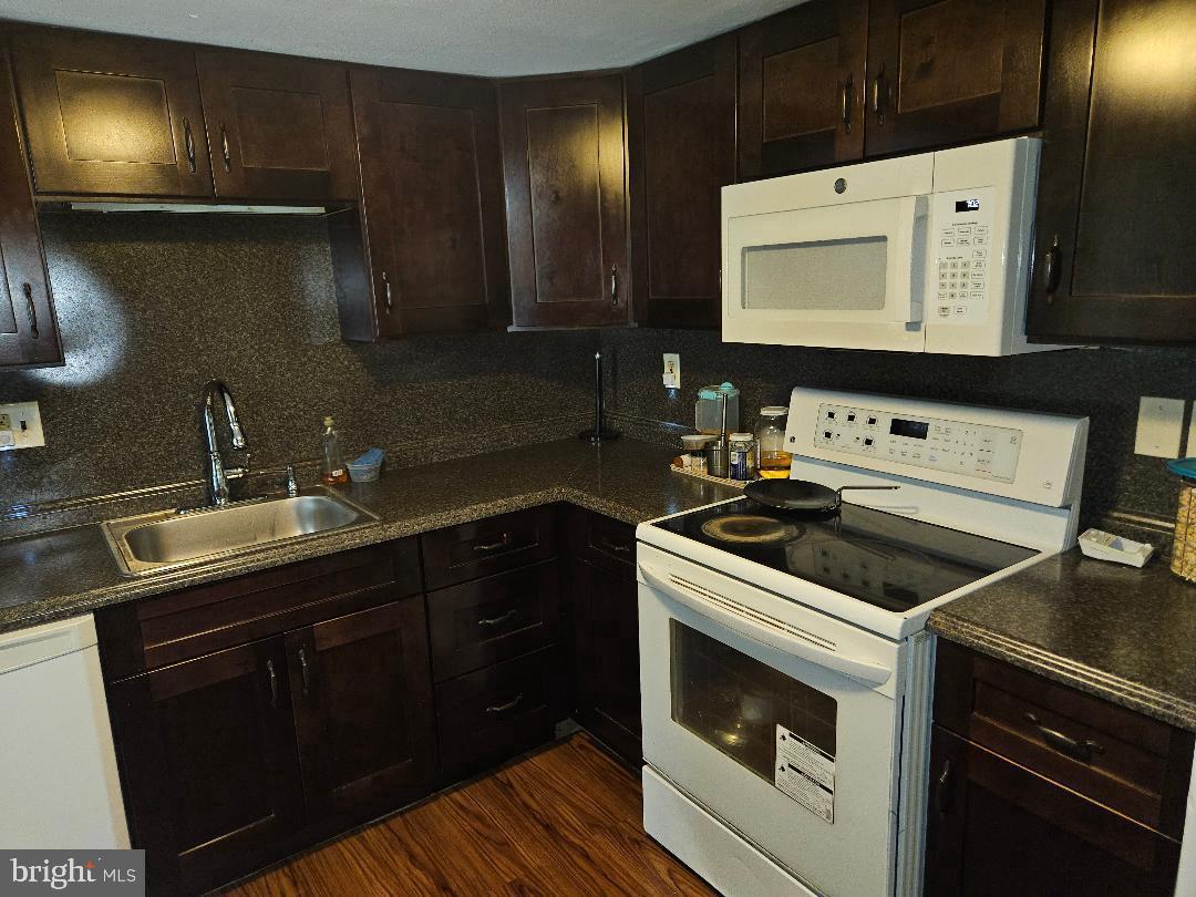 THE EAGLE - Residential