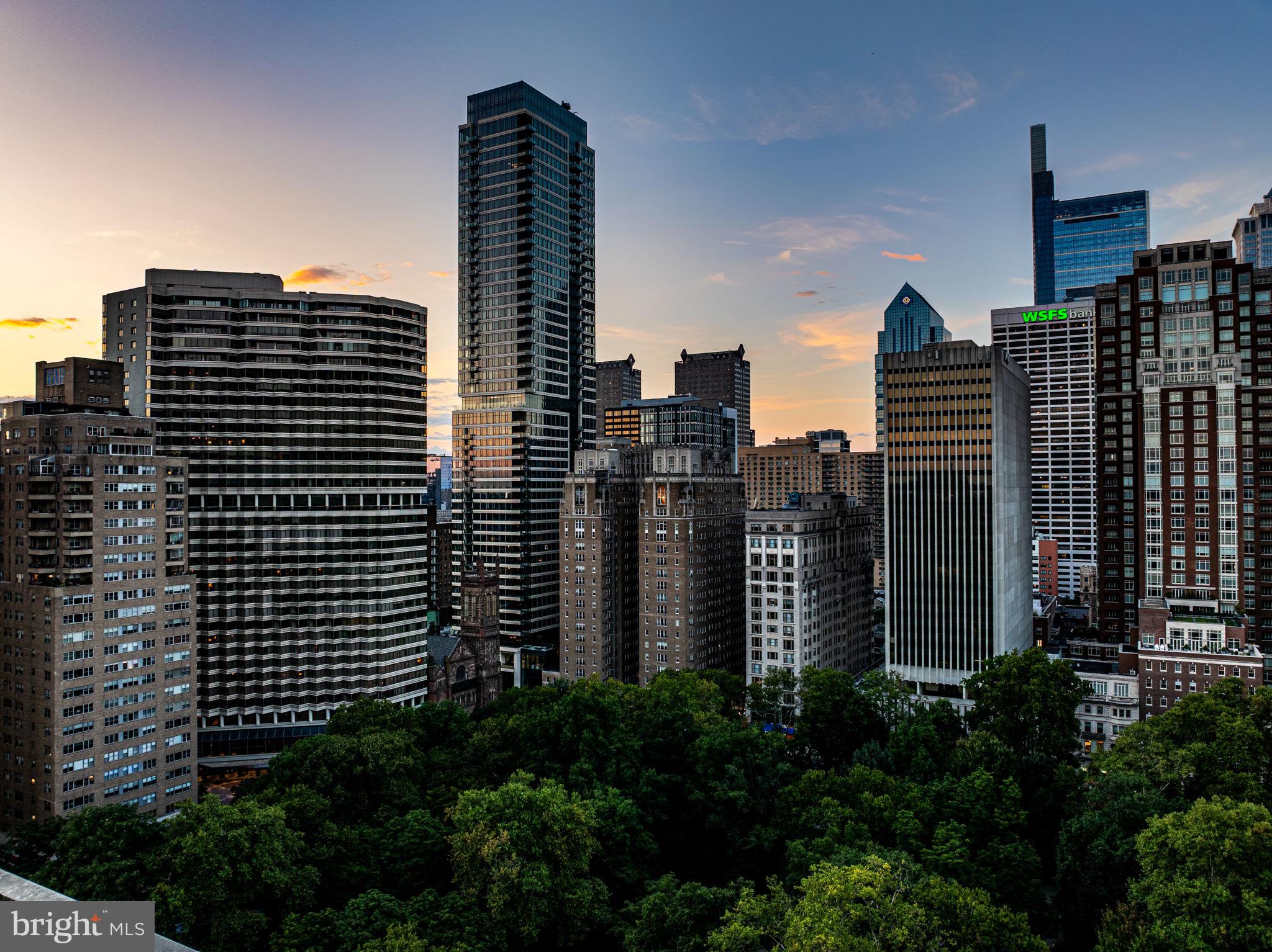 RITTENHOUSE SQUARE - Residential