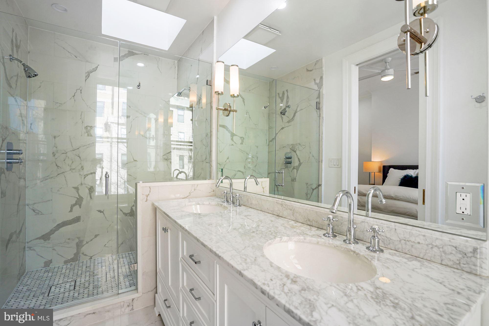 DUPONT CIRCLE - Residential