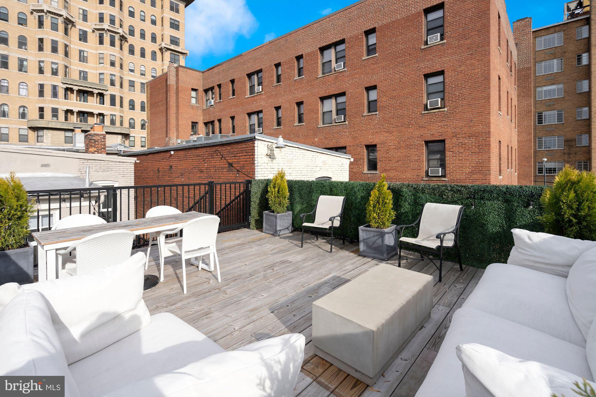DUPONT CIRCLE - Residential