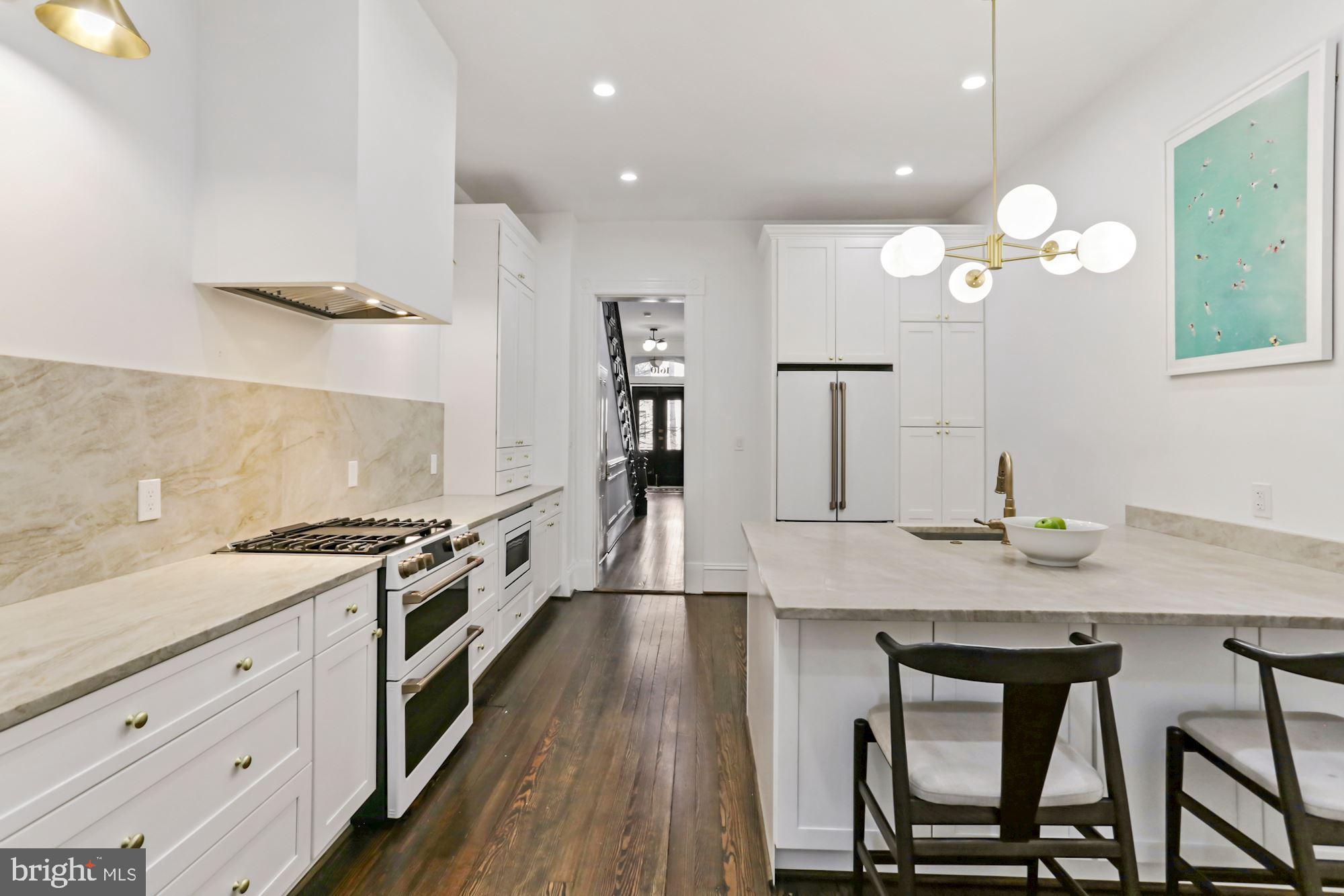 DUPONT CIRCLE - Residential