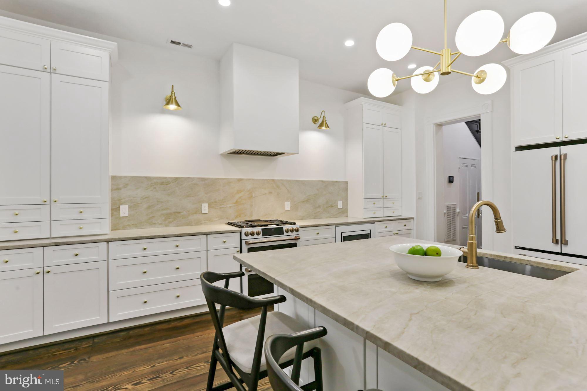 DUPONT CIRCLE - Residential
