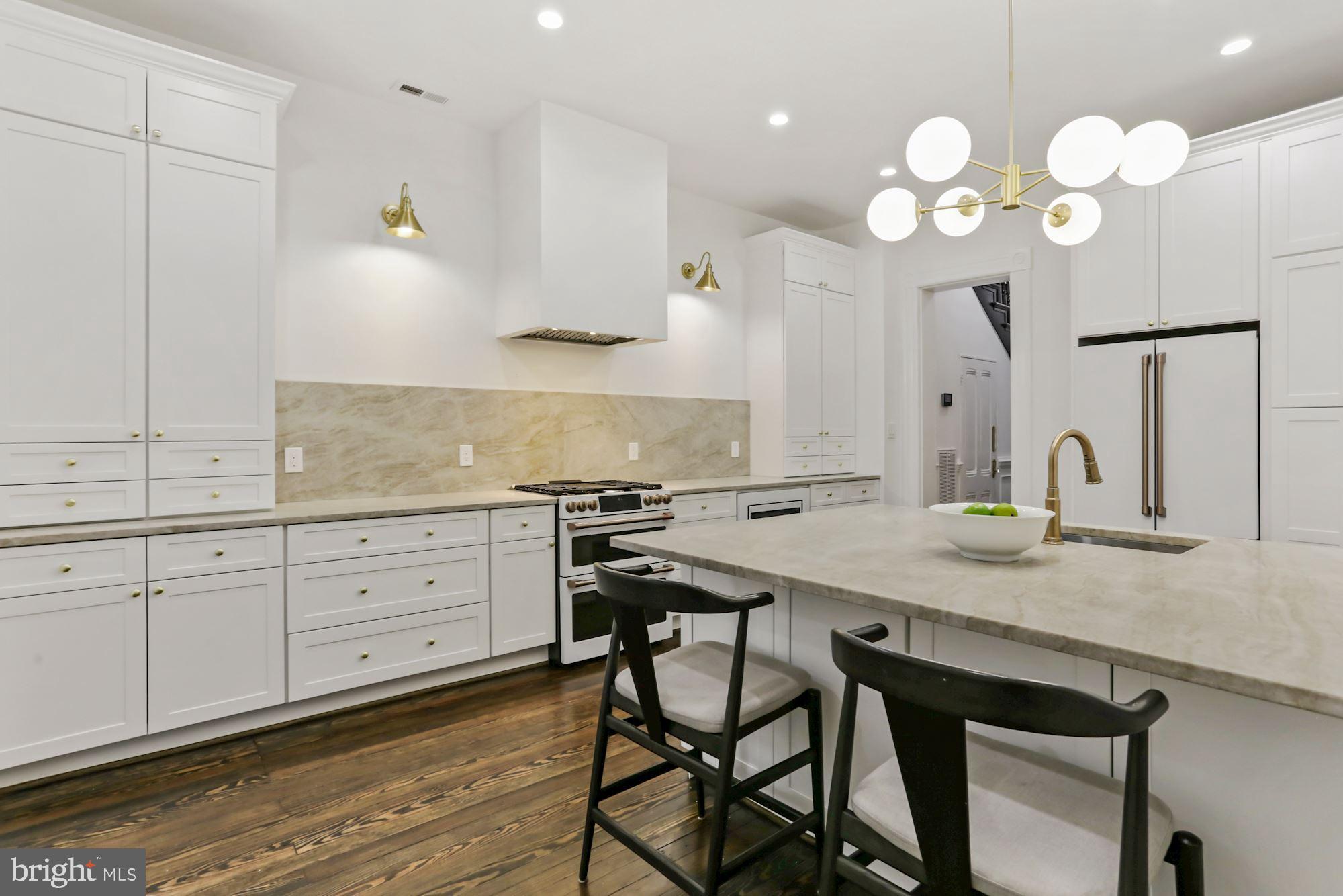 DUPONT CIRCLE - Residential