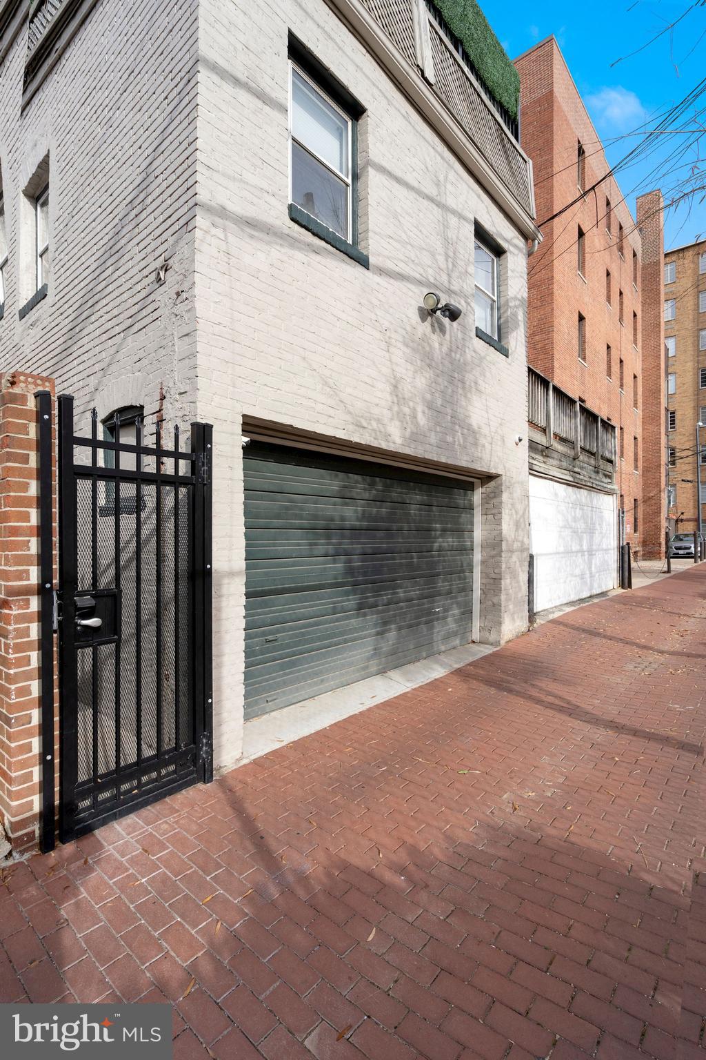DUPONT CIRCLE - Residential