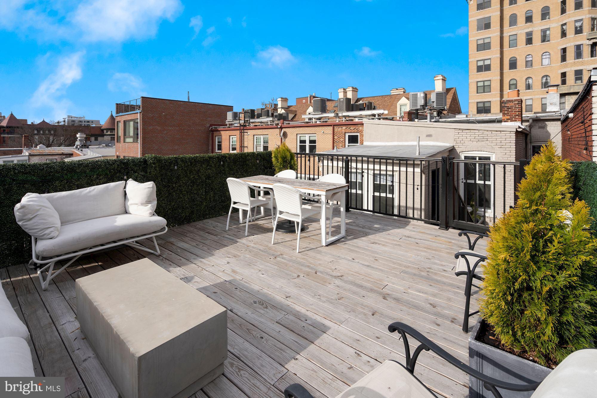 DUPONT CIRCLE - Residential