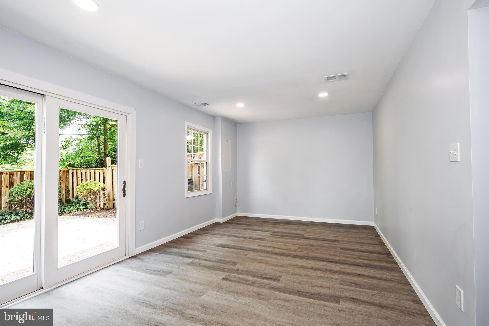 TWINBROOK - Residential