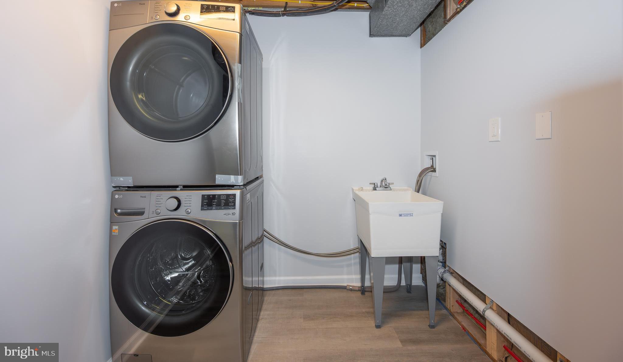 TWINBROOK - Residential