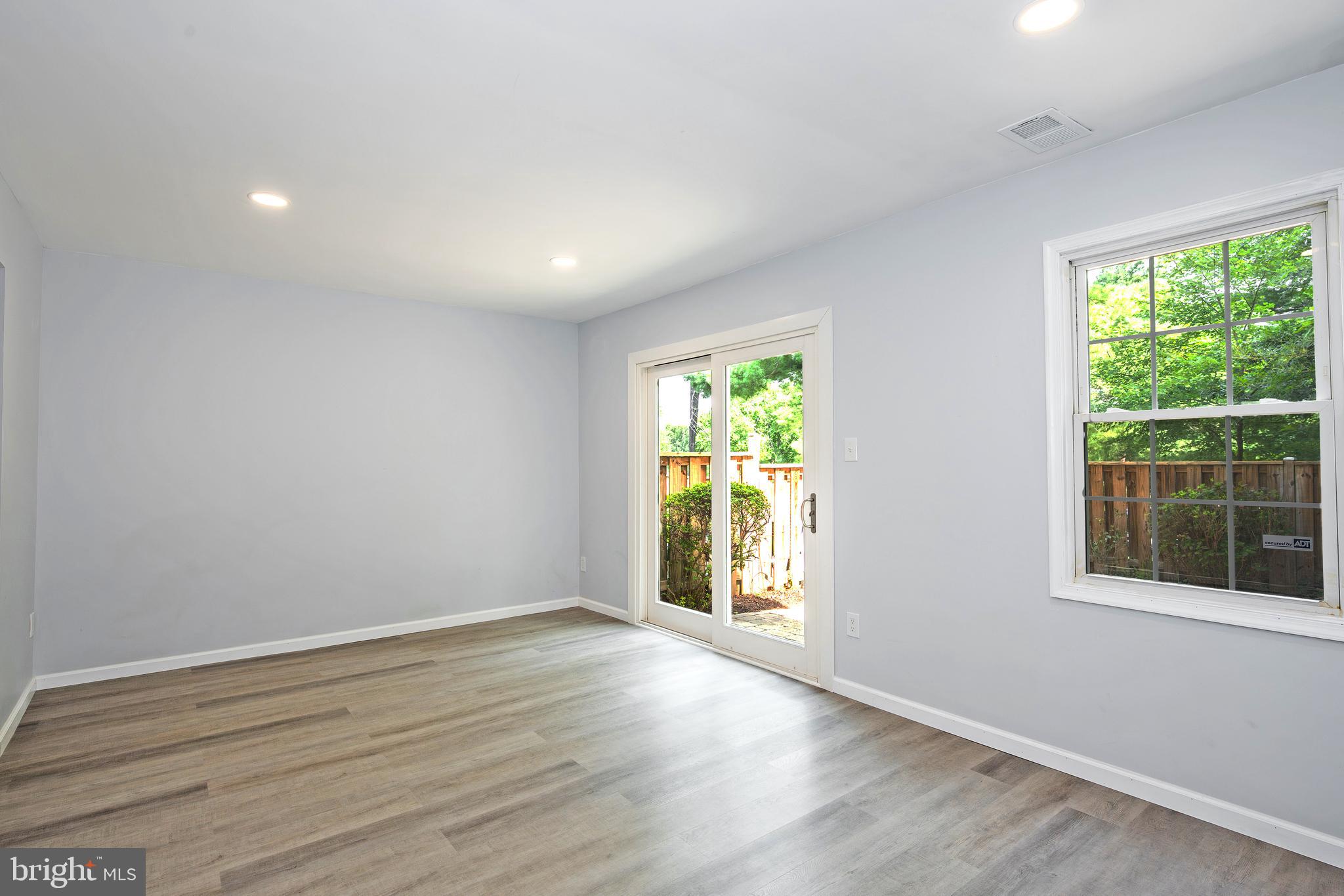 TWINBROOK - Residential