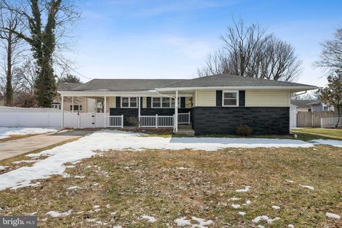 324 JUNIPER DRIVE CHERRY HILL NJ 08003