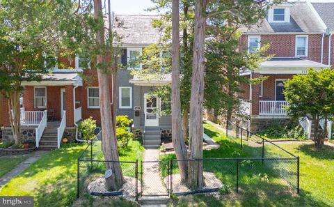 Photo of 310 W Thirty Seventh Street, WILMINGTON, DE 19802 (MLS # DENC2084830)