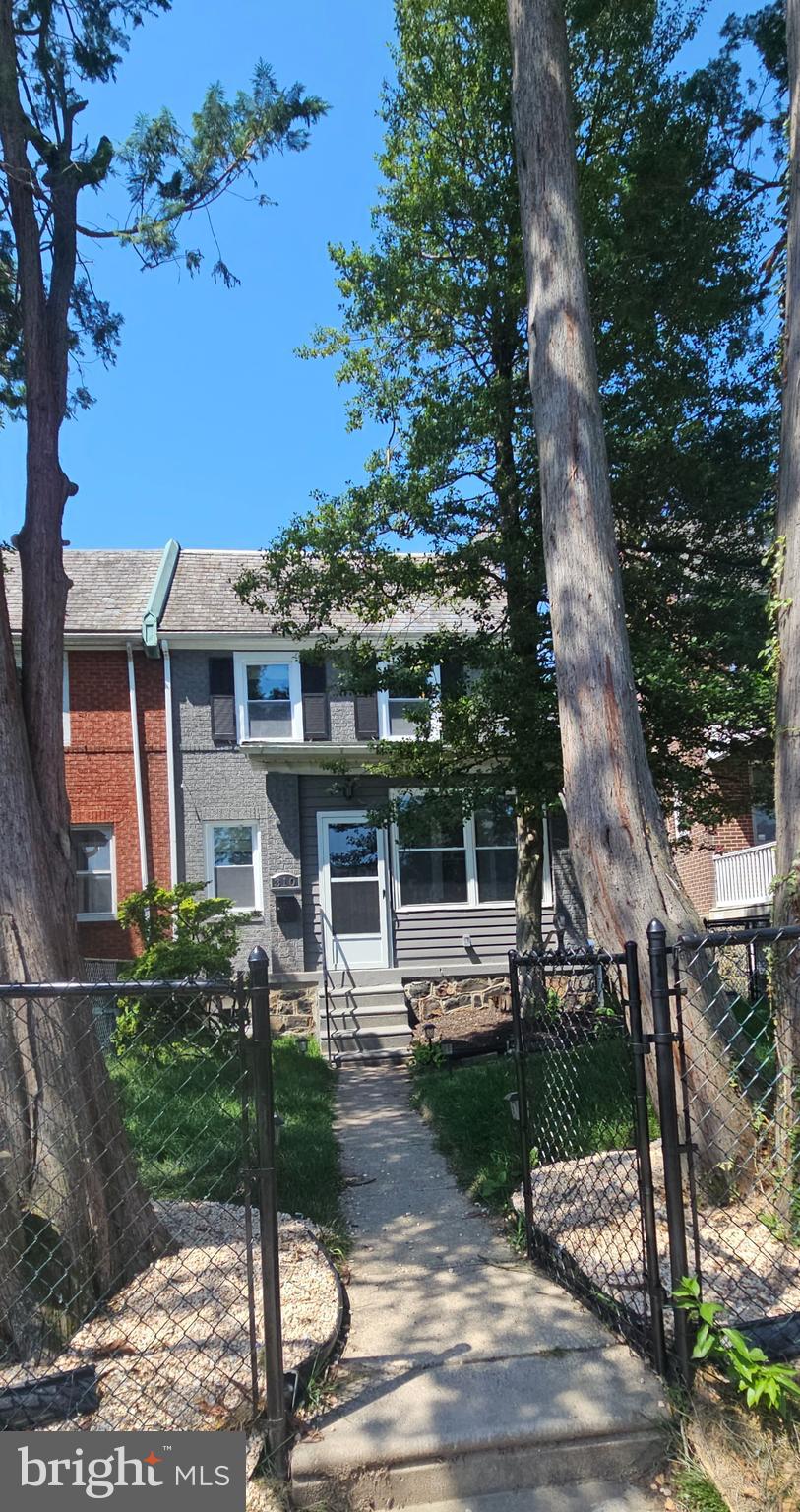 310 W THIRTY SEVENTH STREET