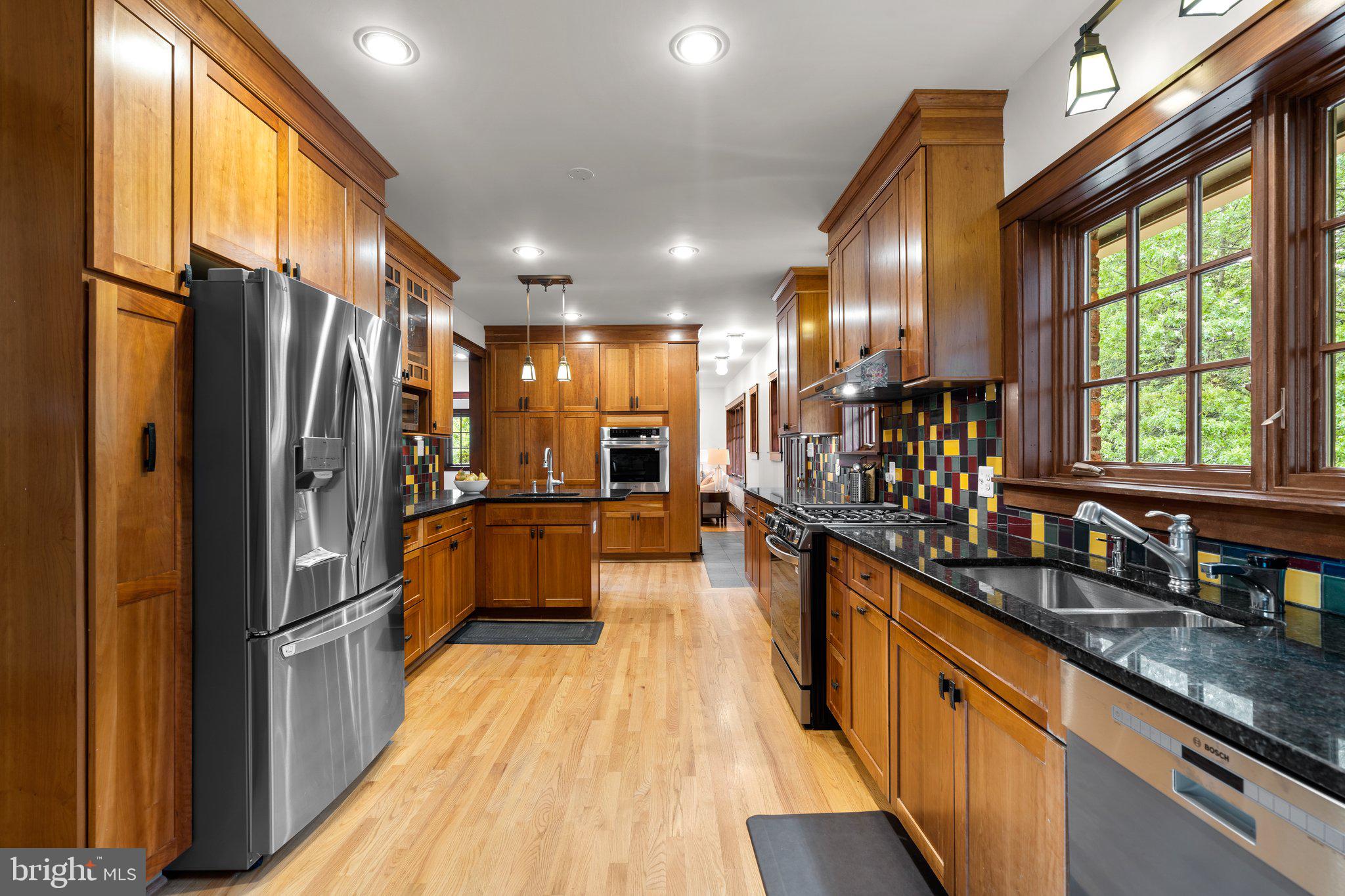 RETLAW TERRACE - Residential