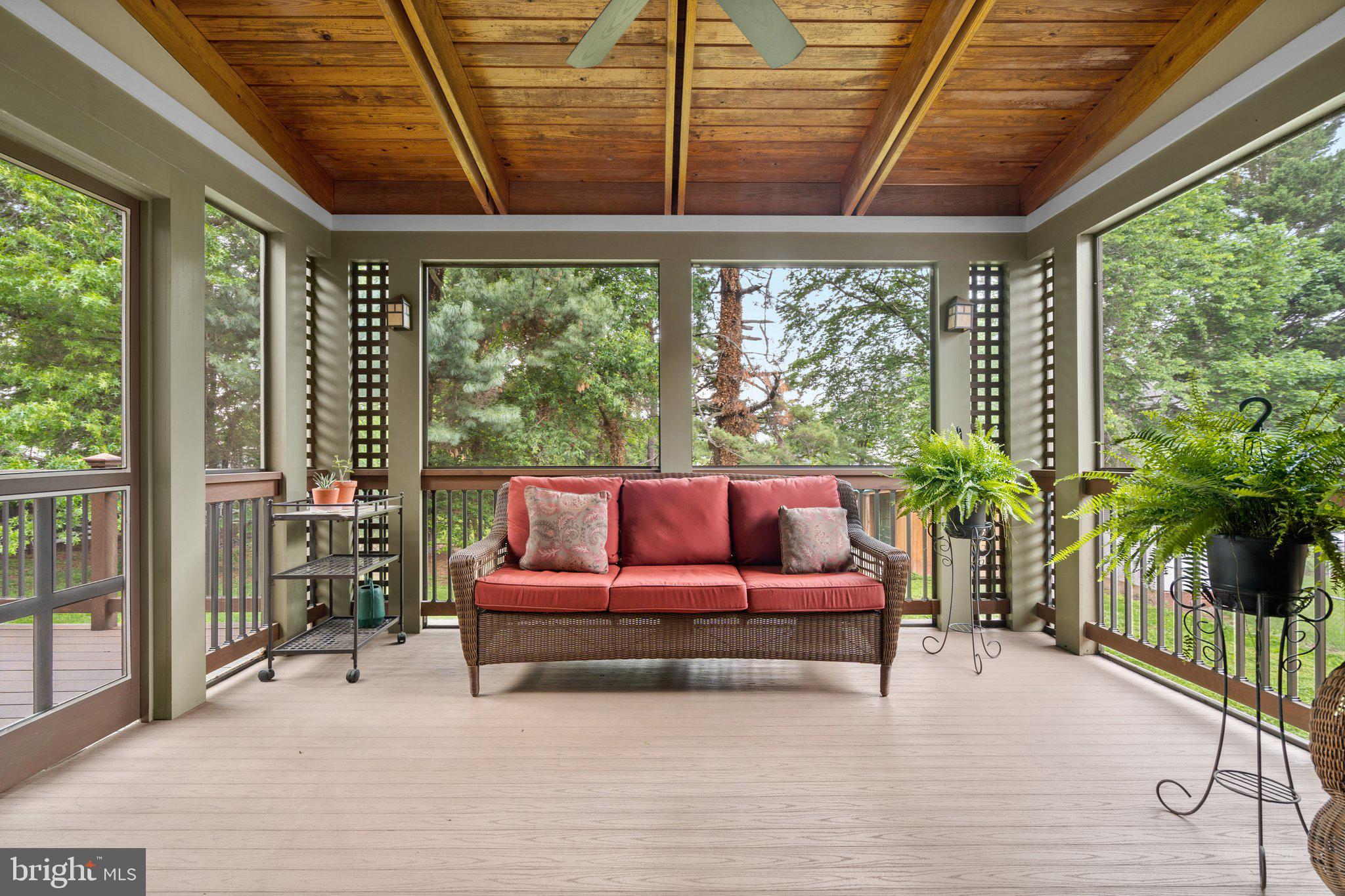 RETLAW TERRACE - Residential