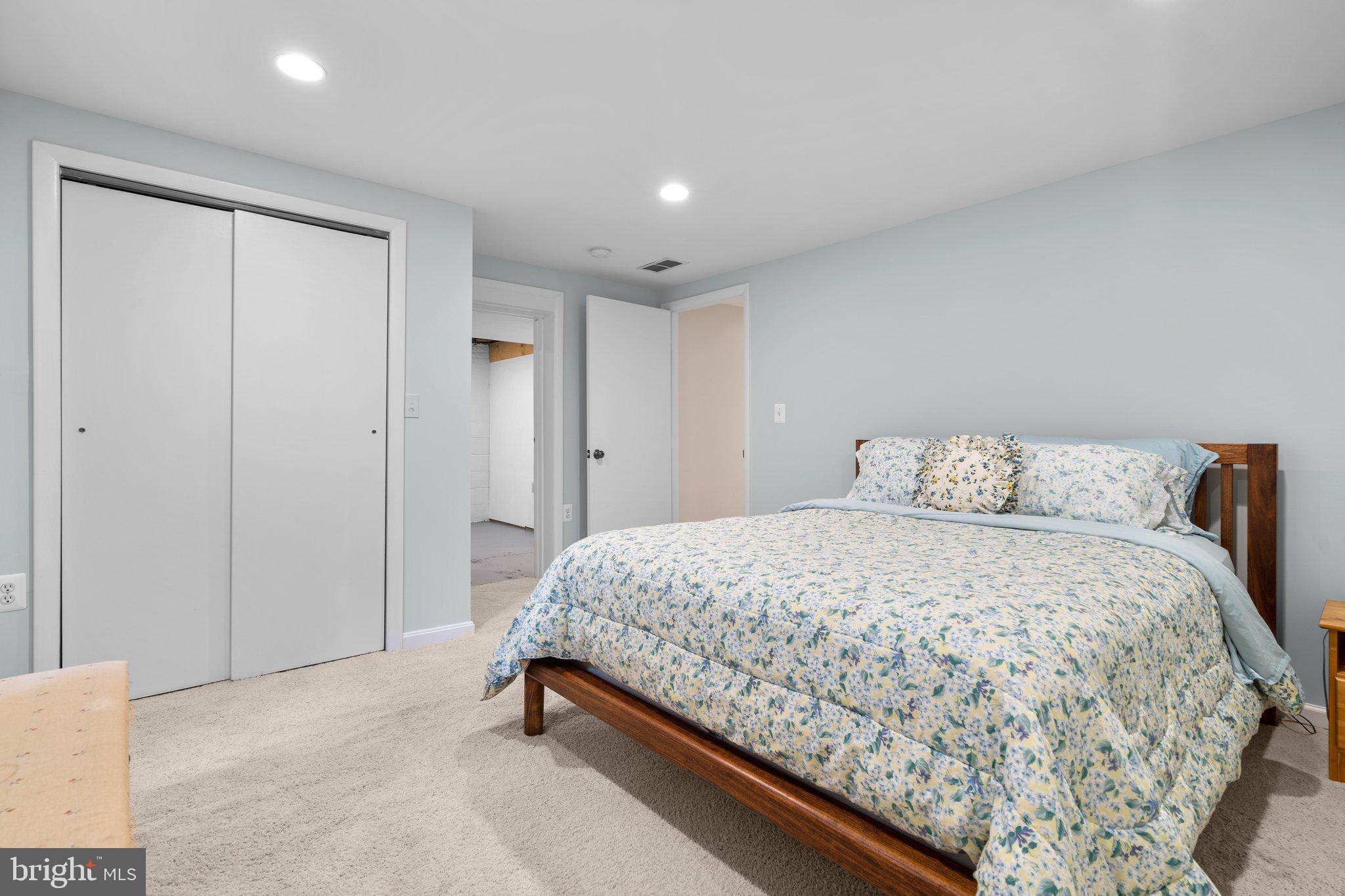 RETLAW TERRACE - Residential