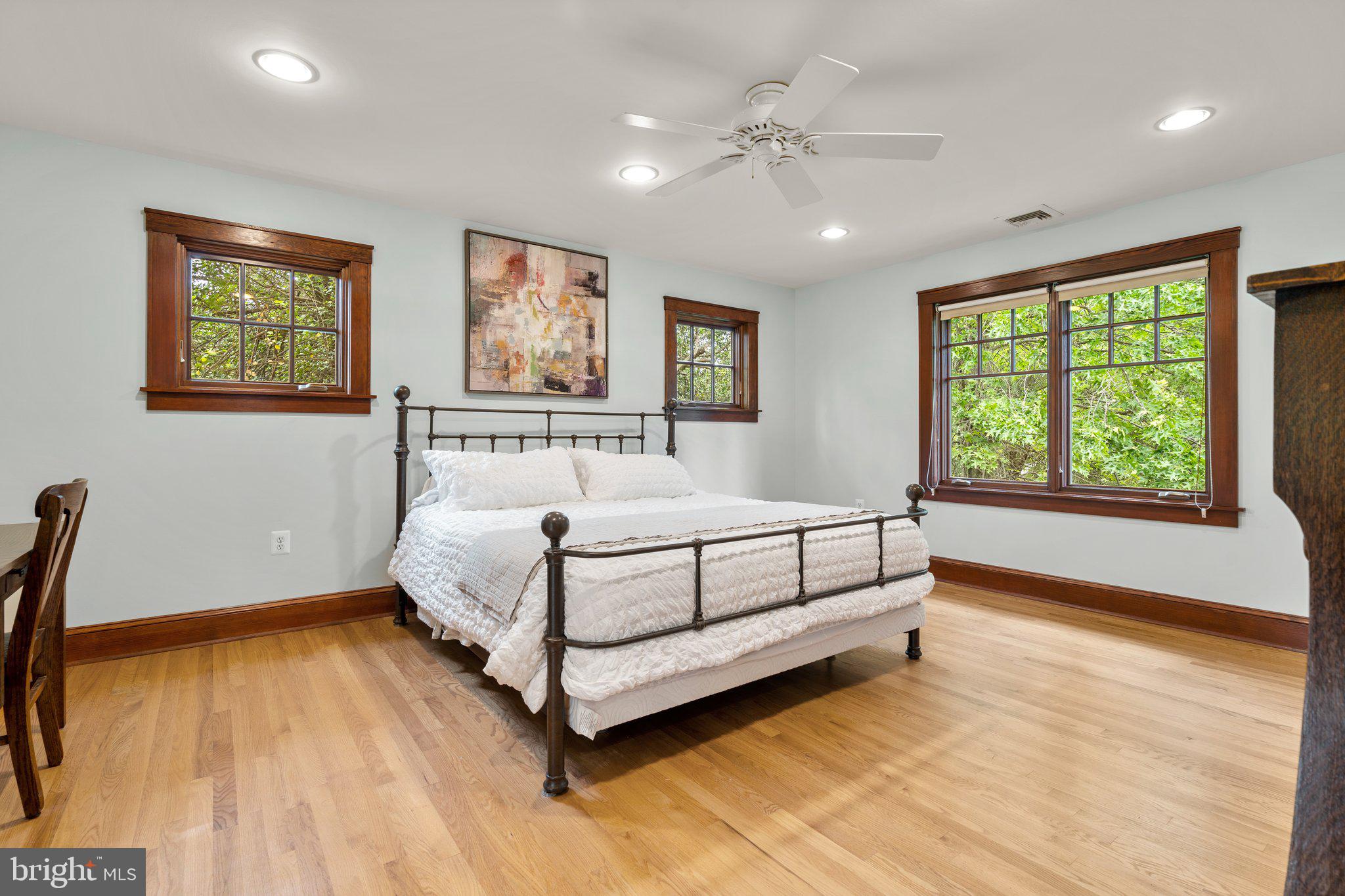 RETLAW TERRACE - Residential