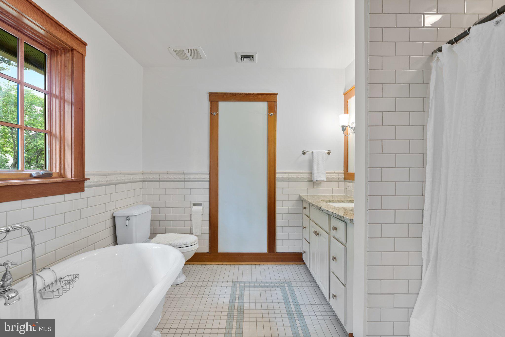 RETLAW TERRACE - Residential