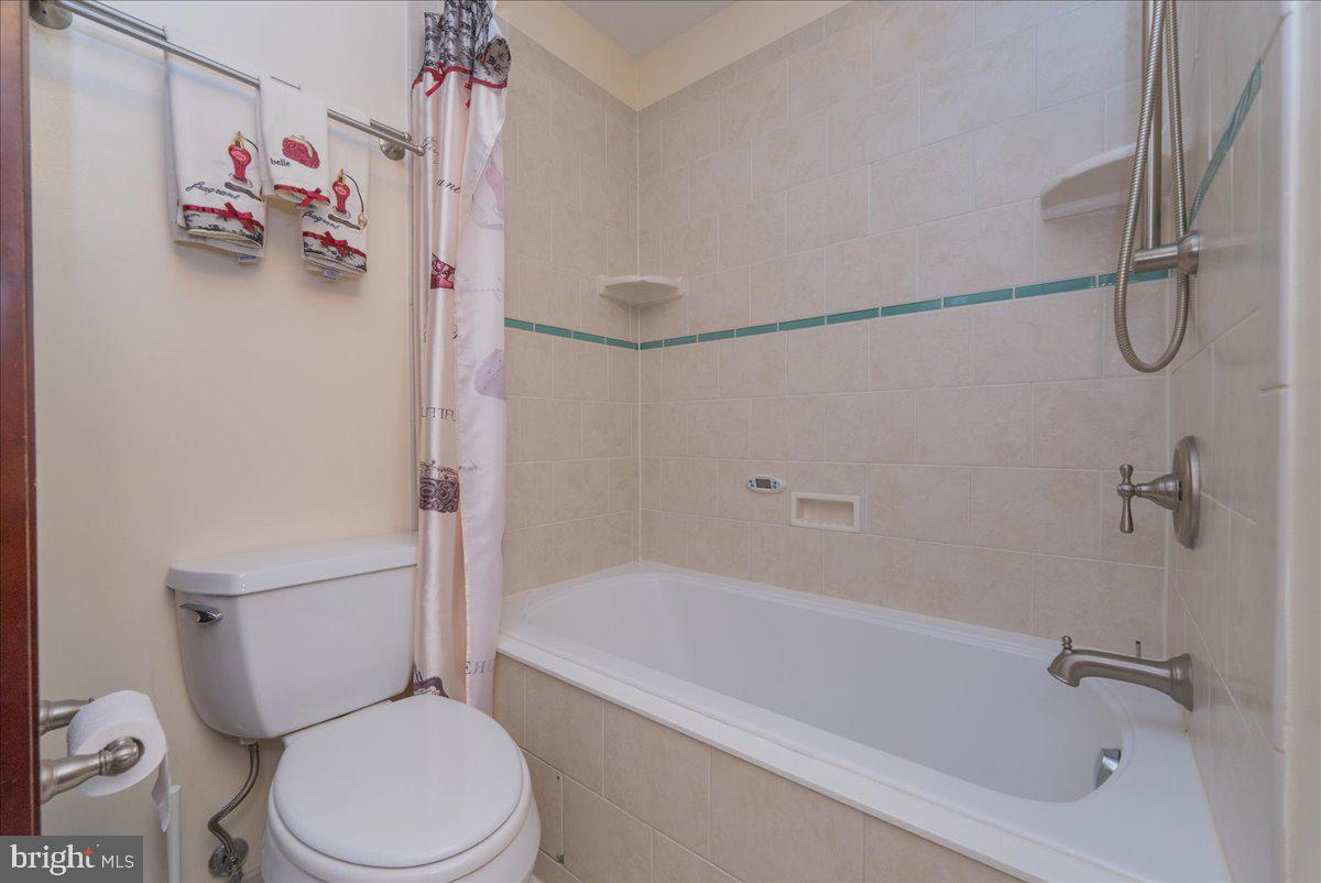 SUNSET VILLAGE - Residential