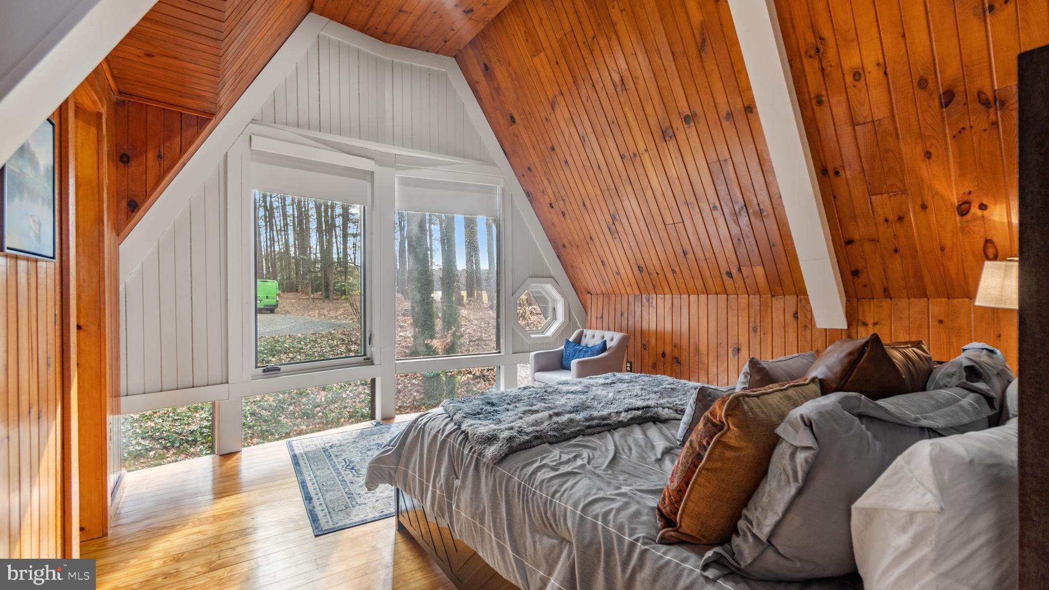 EASTON - Residential