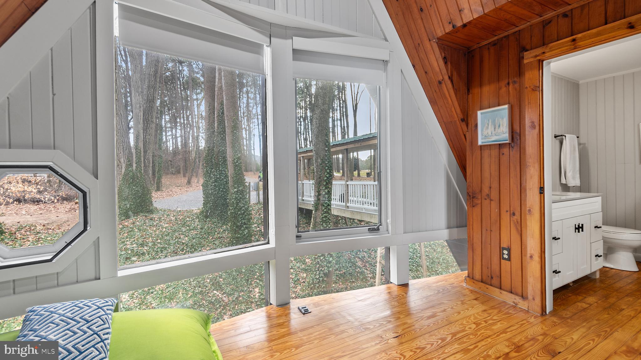 EASTON - Residential