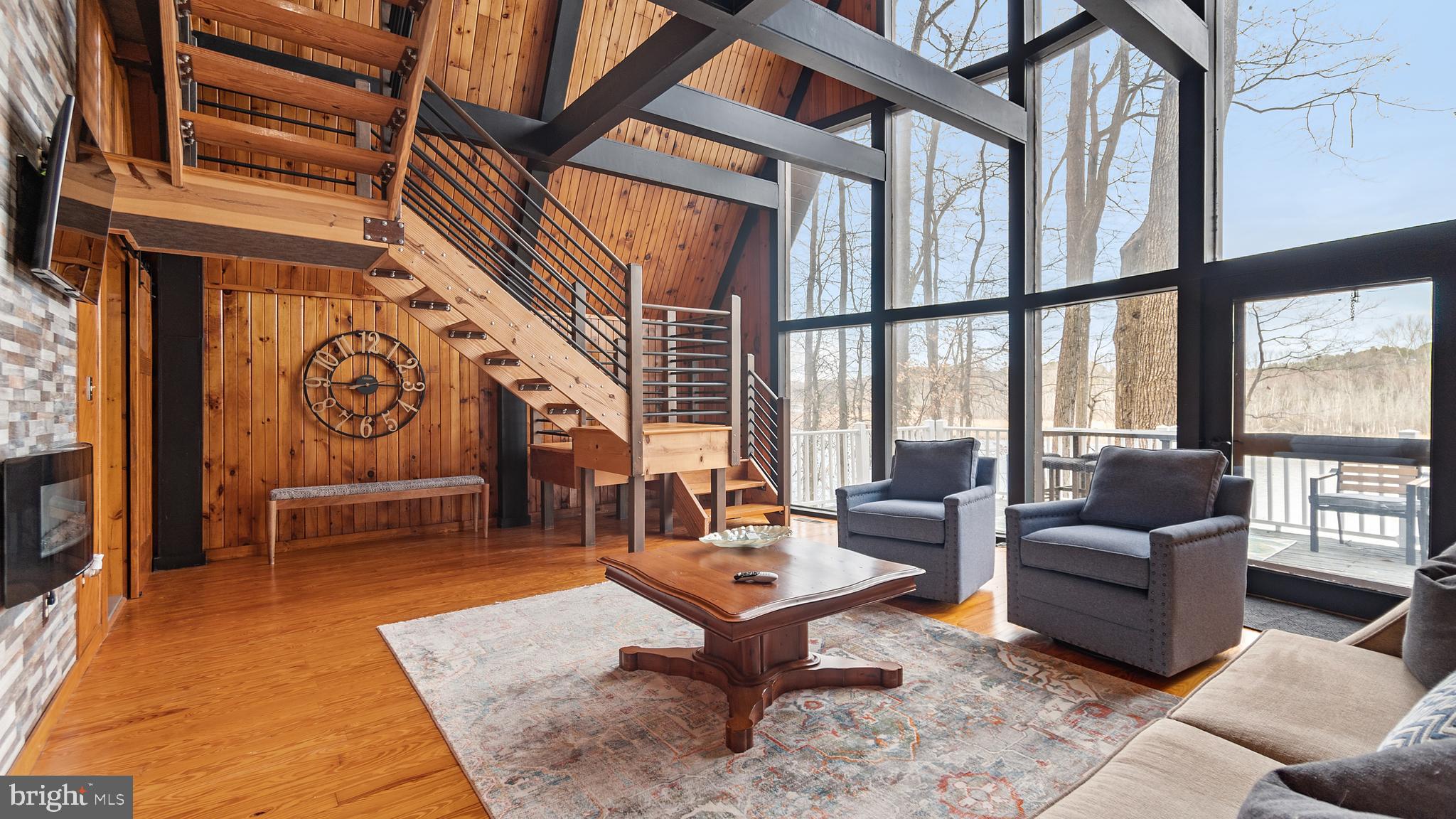 EASTON - Residential