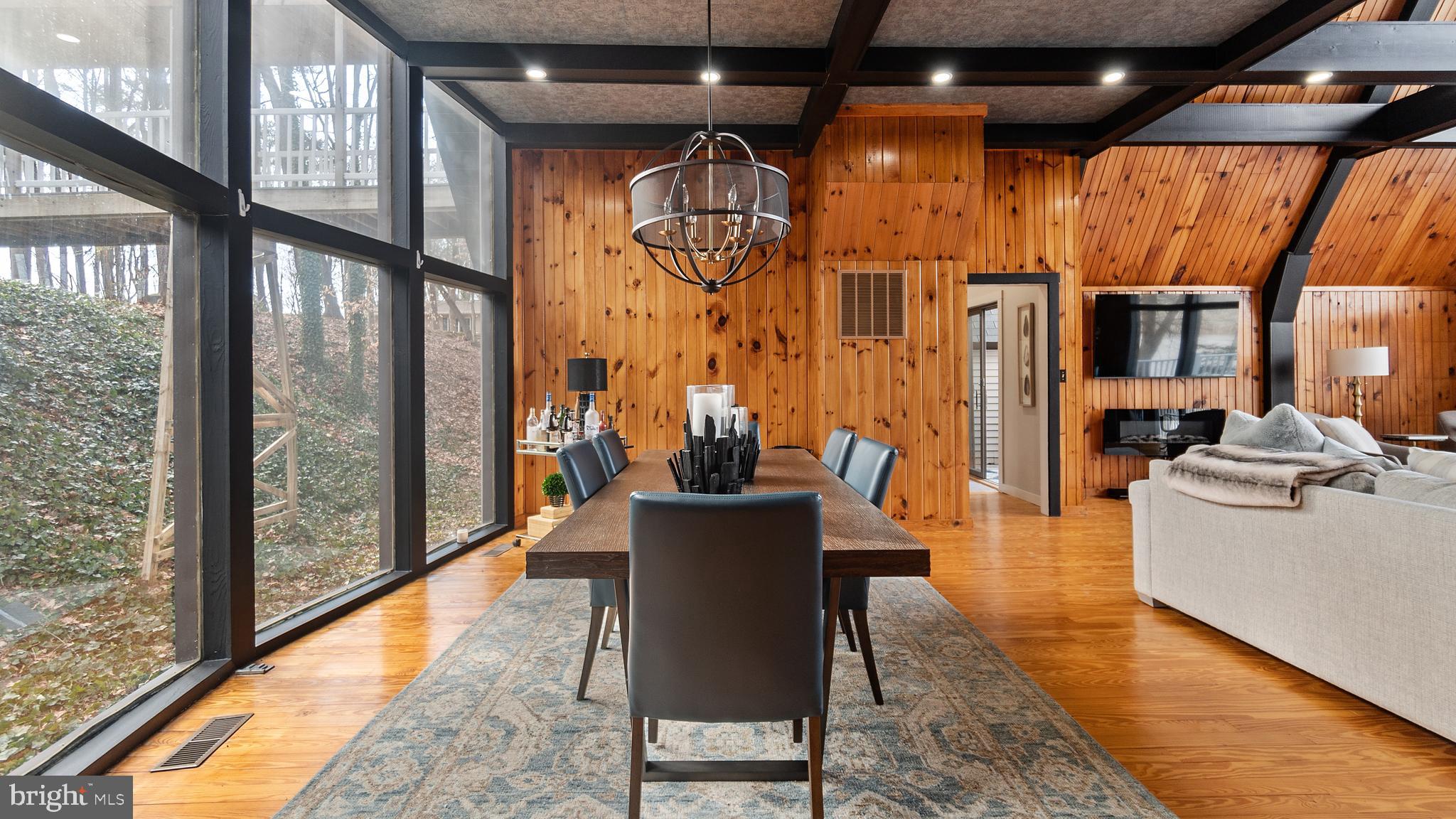 EASTON - Residential