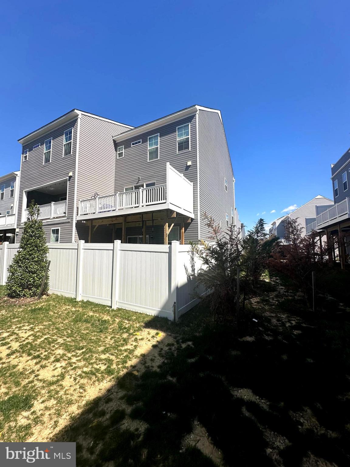 WESTRIDGE AT WESTPHALIA - Residential Lease