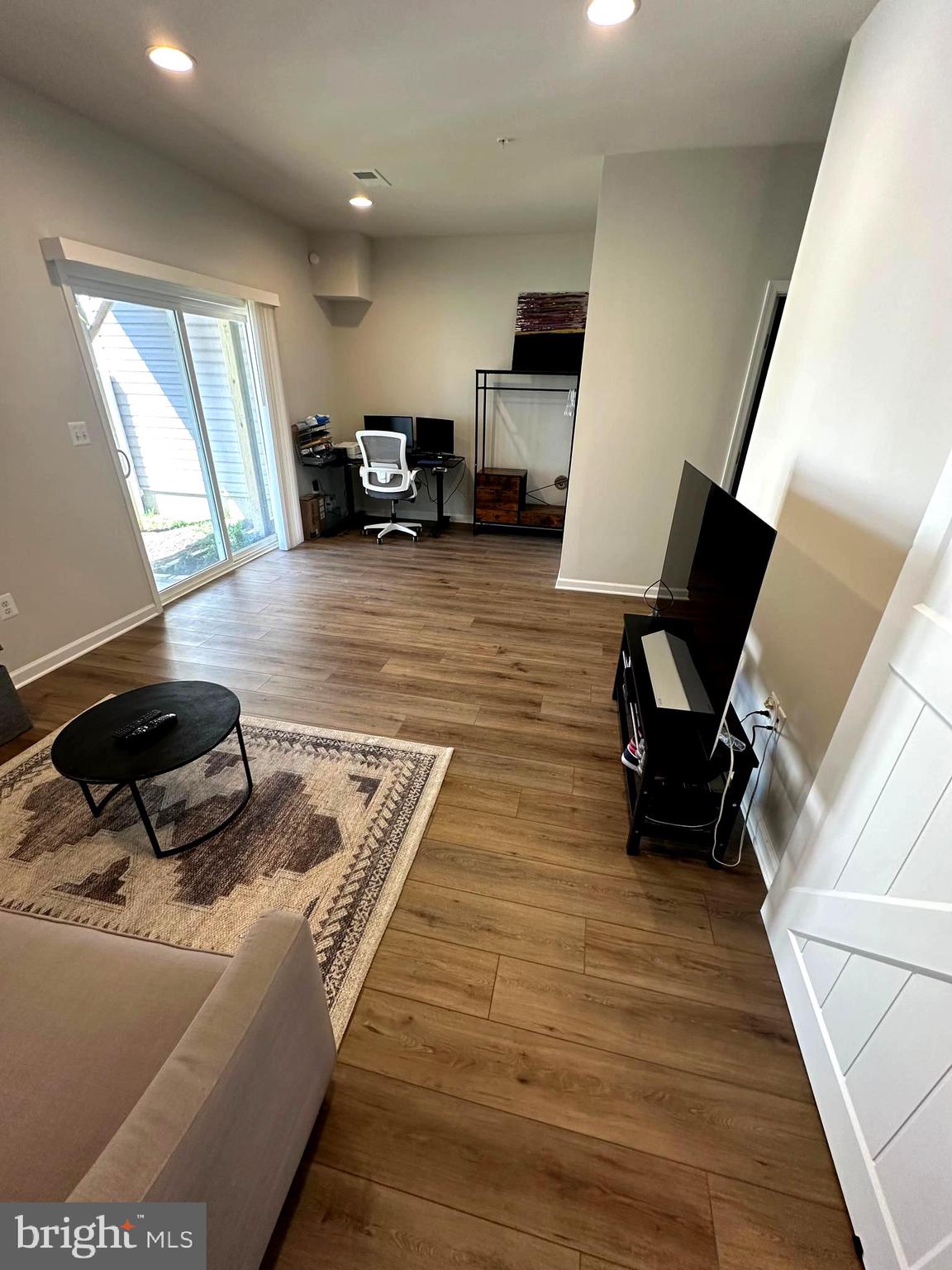 WESTRIDGE AT WESTPHALIA - Residential Lease