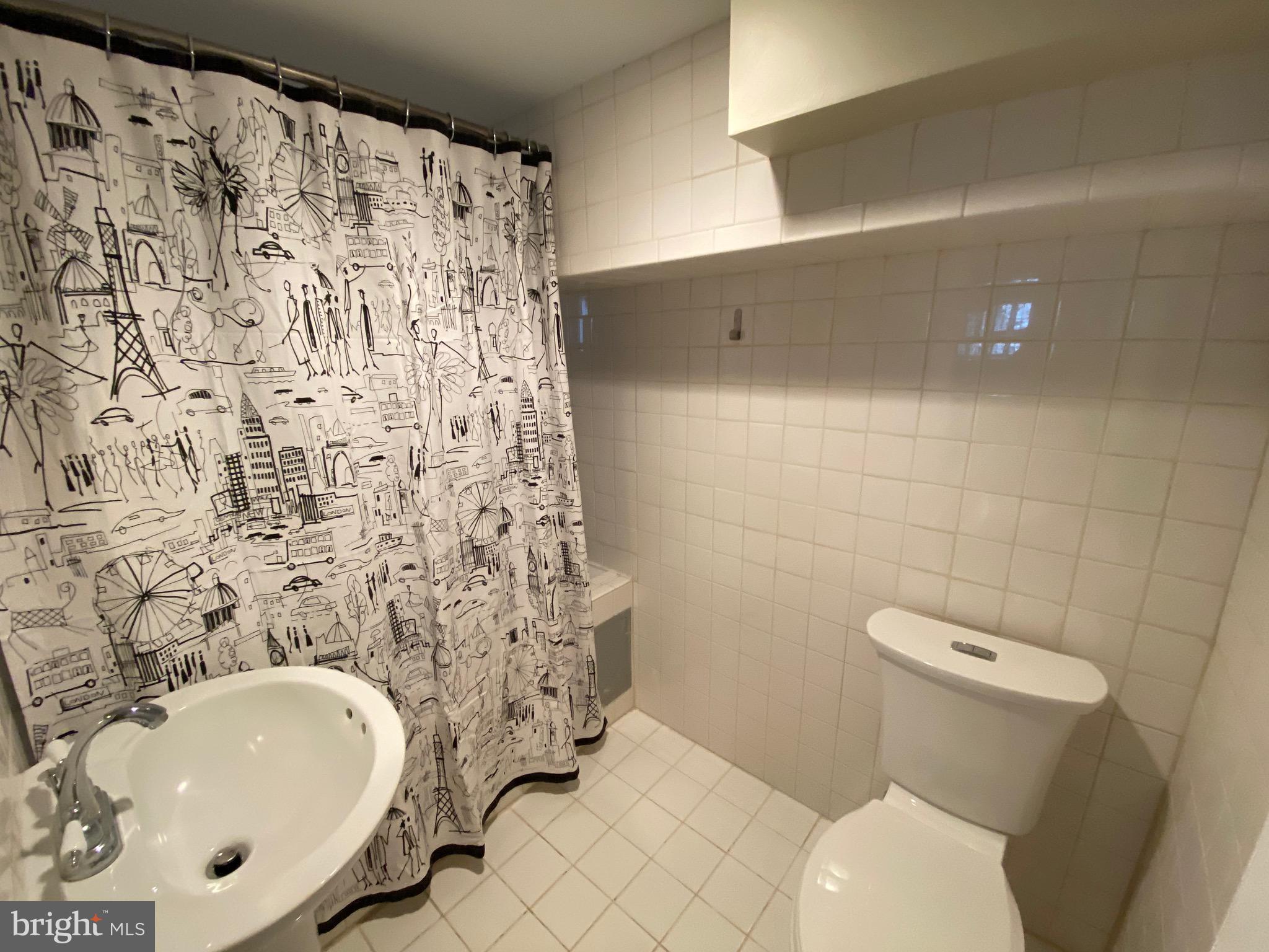 DEL RAY - Residential Lease