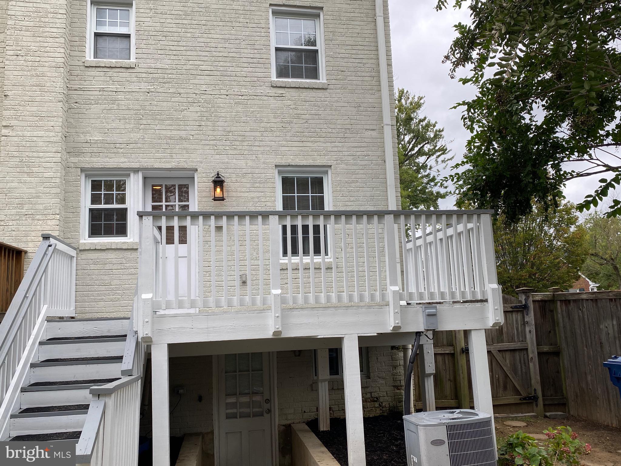 DEL RAY - Residential Lease