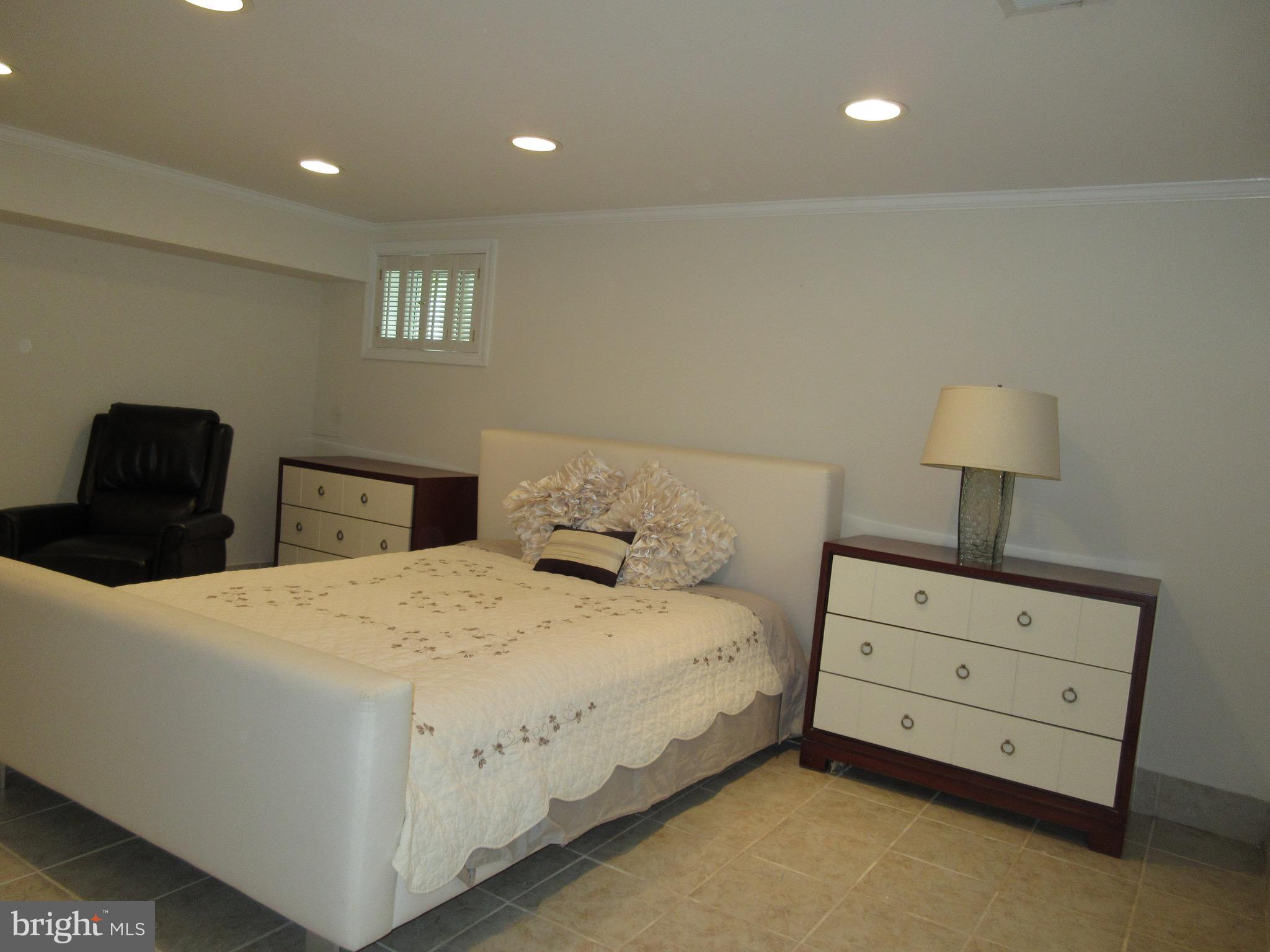 DEL RAY - Residential Lease